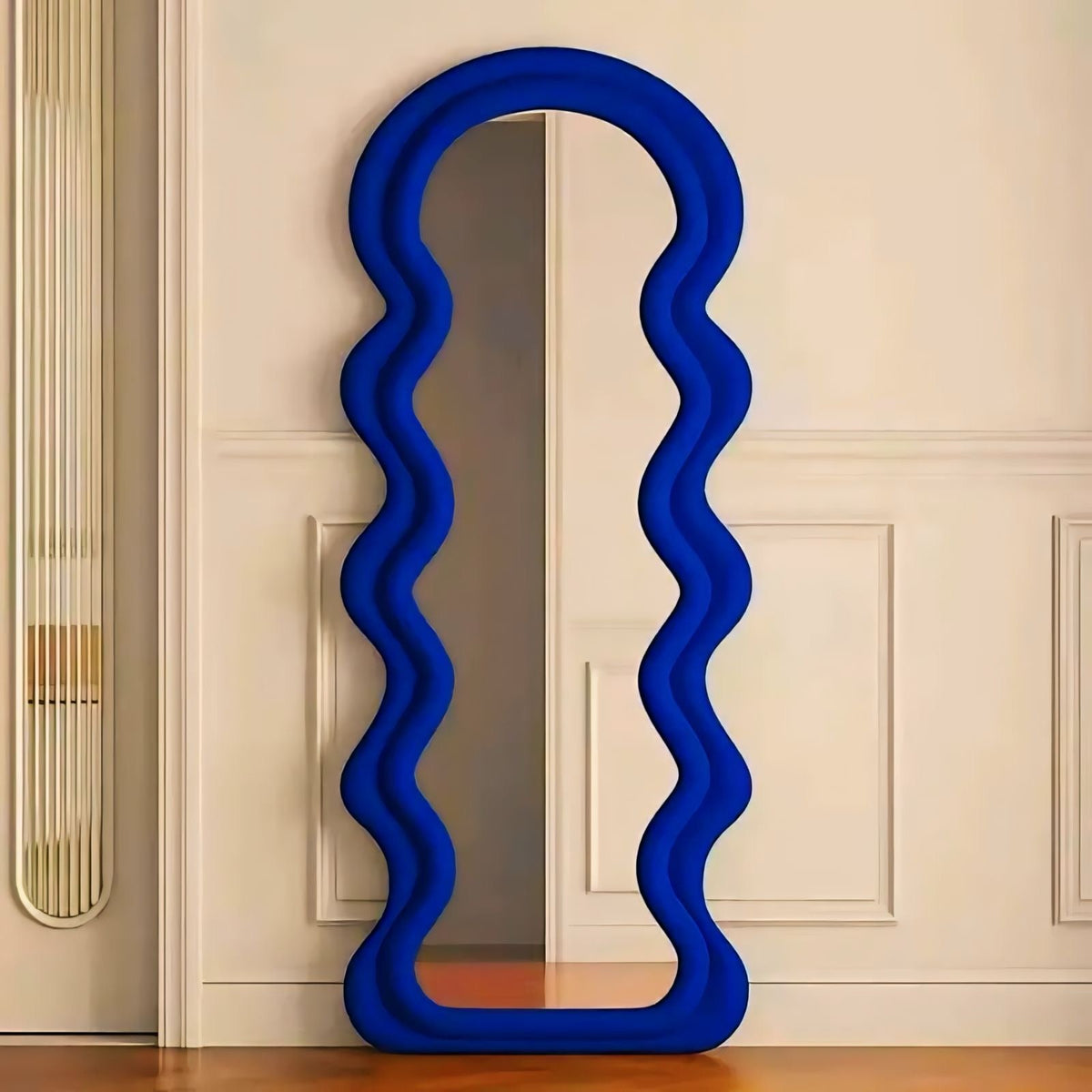 Yuzo Mirror