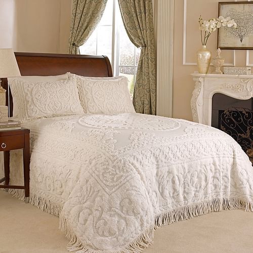 King size 100% Cotton Chenille Bedspread in White Ivory Light Beige Ecru with Fringe Sides - Free Shipping