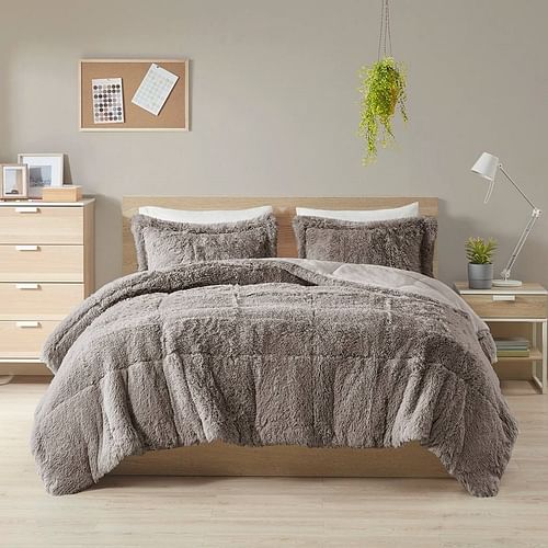 King/CAL King Grey Soft Sherpa Faux Fur 3-Piece Comforter Set with Pillow Shams - Free Shipping