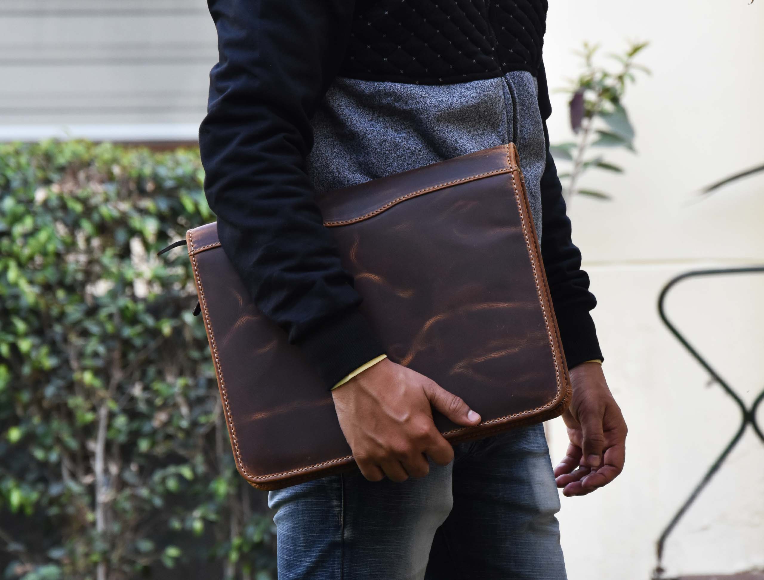 Perth Leather Travel Organizer