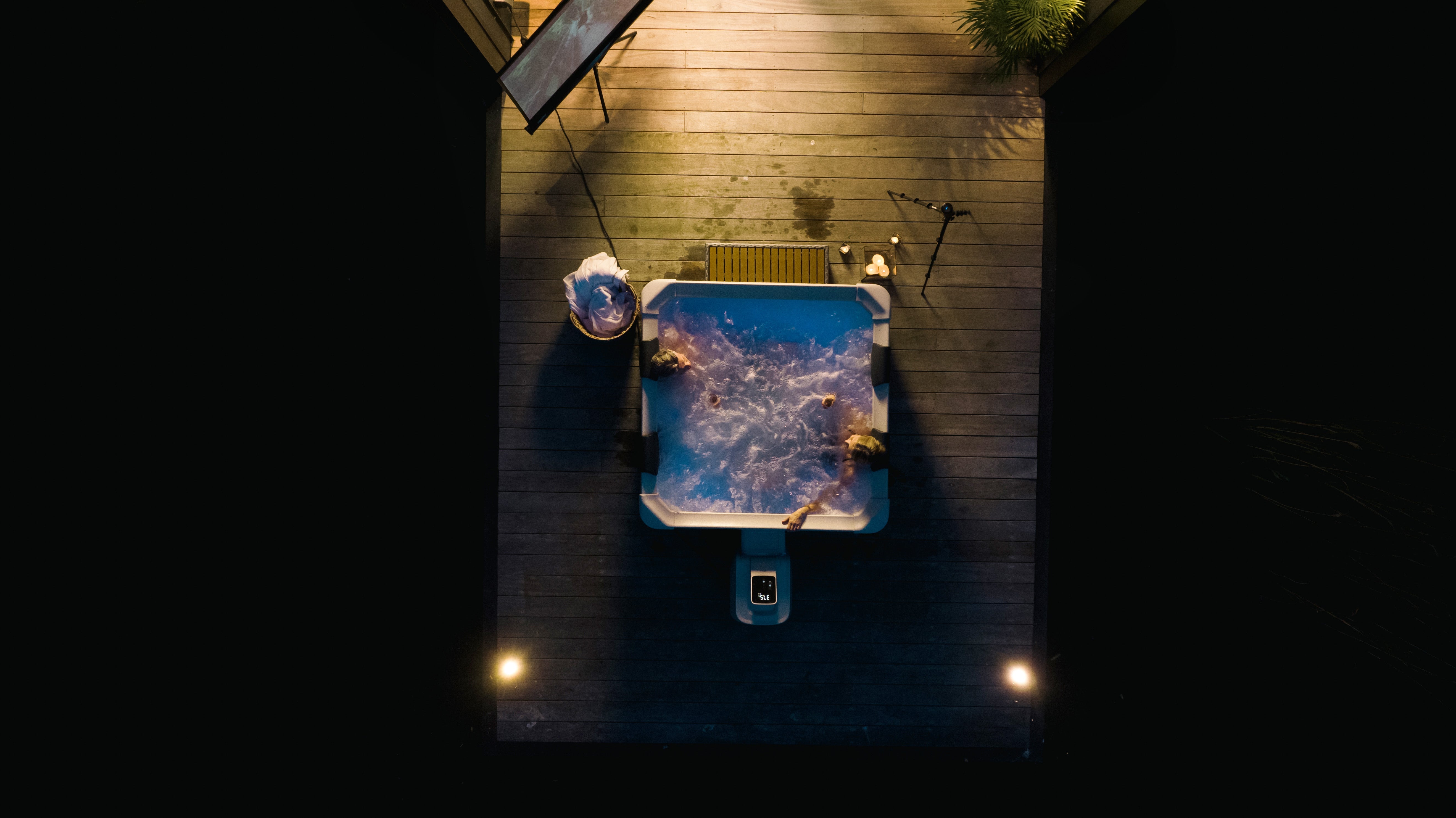 MSPA OSLO, FRAME SERIES, Hot Tub & Spa – 6 Person