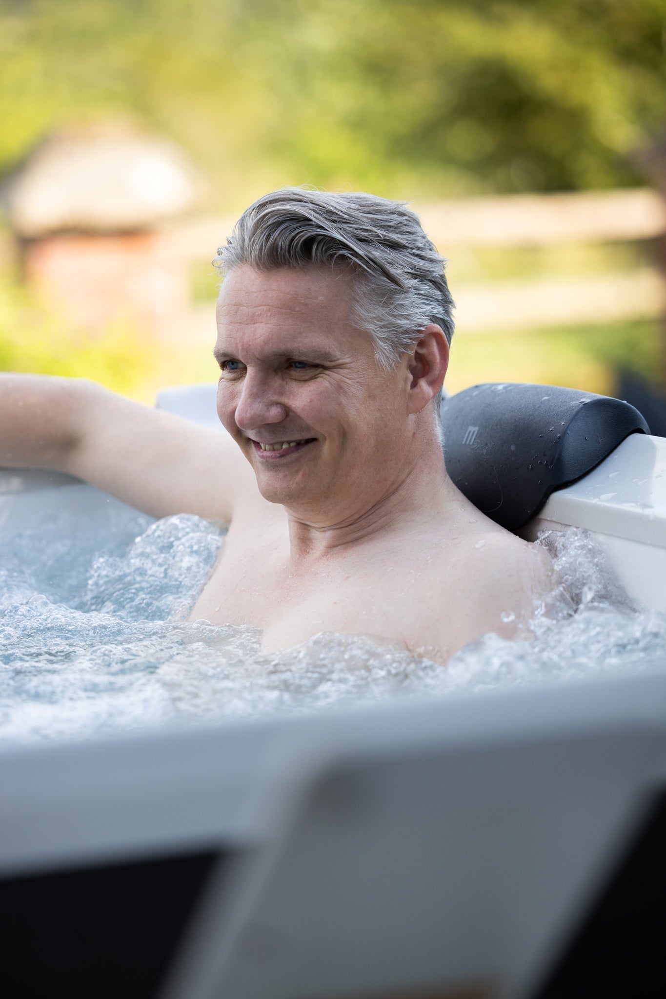 MSPA OSLO, FRAME SERIES, Hot Tub & Spa – 6 Person