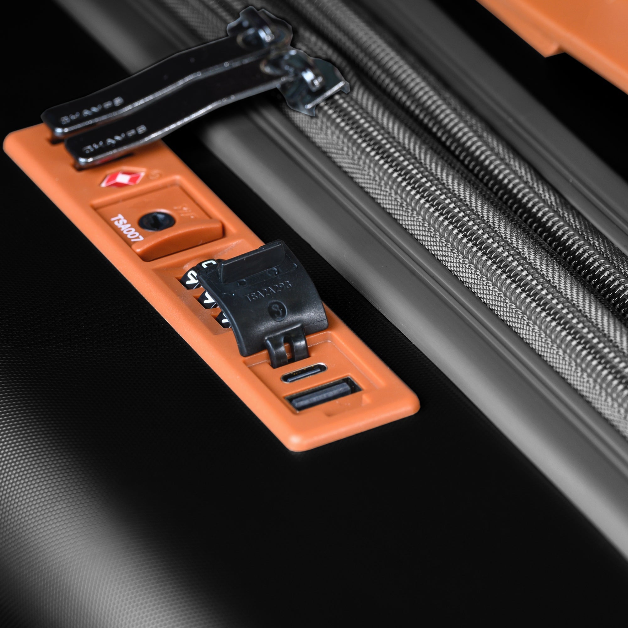 Vintage Air / 3-Piece Luggage Set