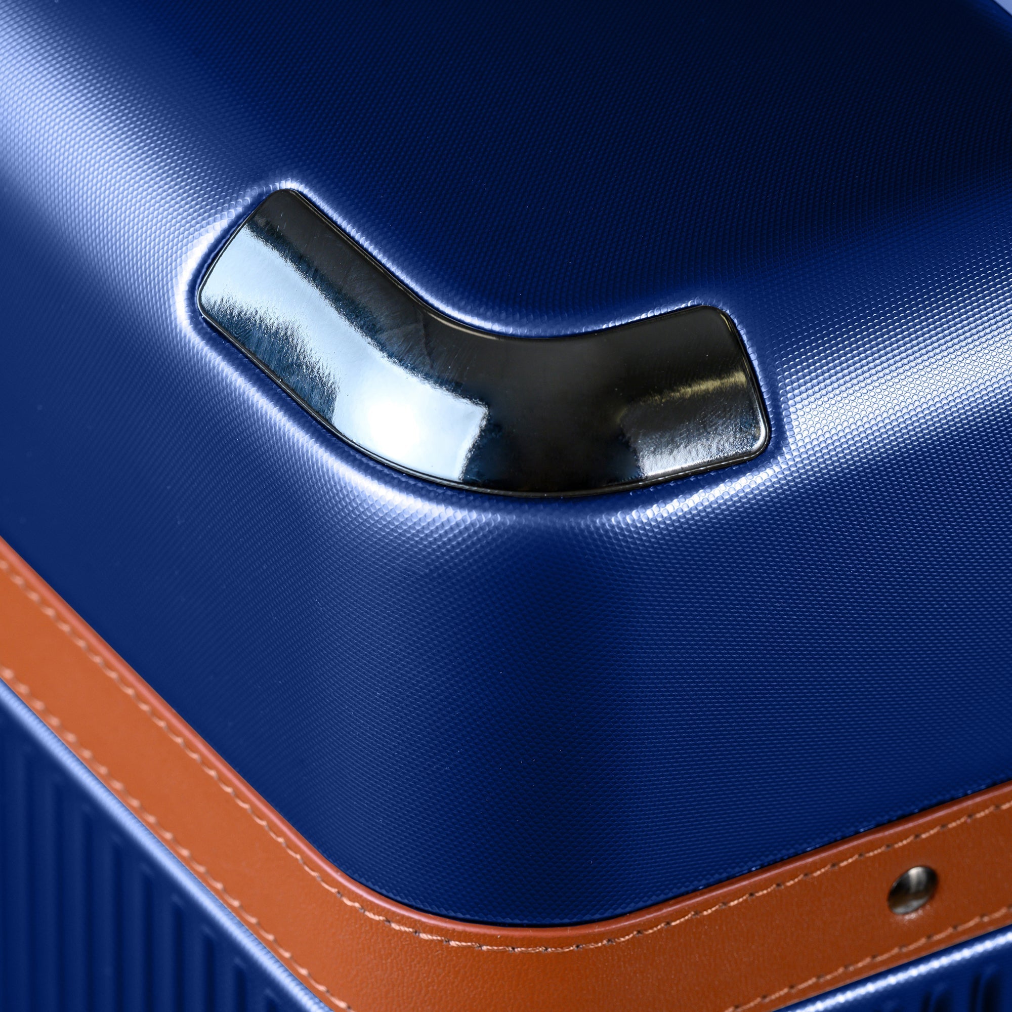 Vintage Air / 3-Piece Luggage Set