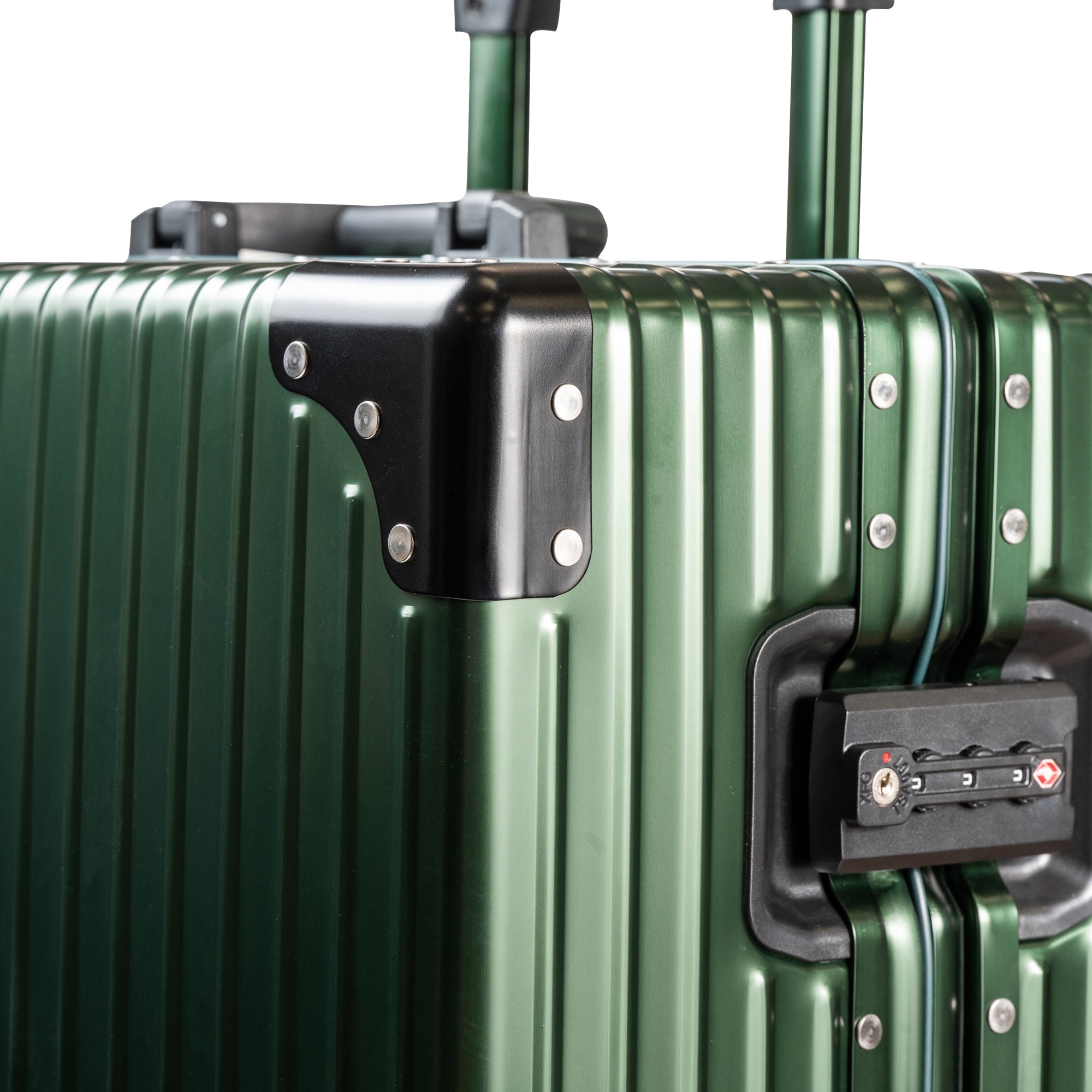 Elite / Aluminum 2-Piece Luggage Set