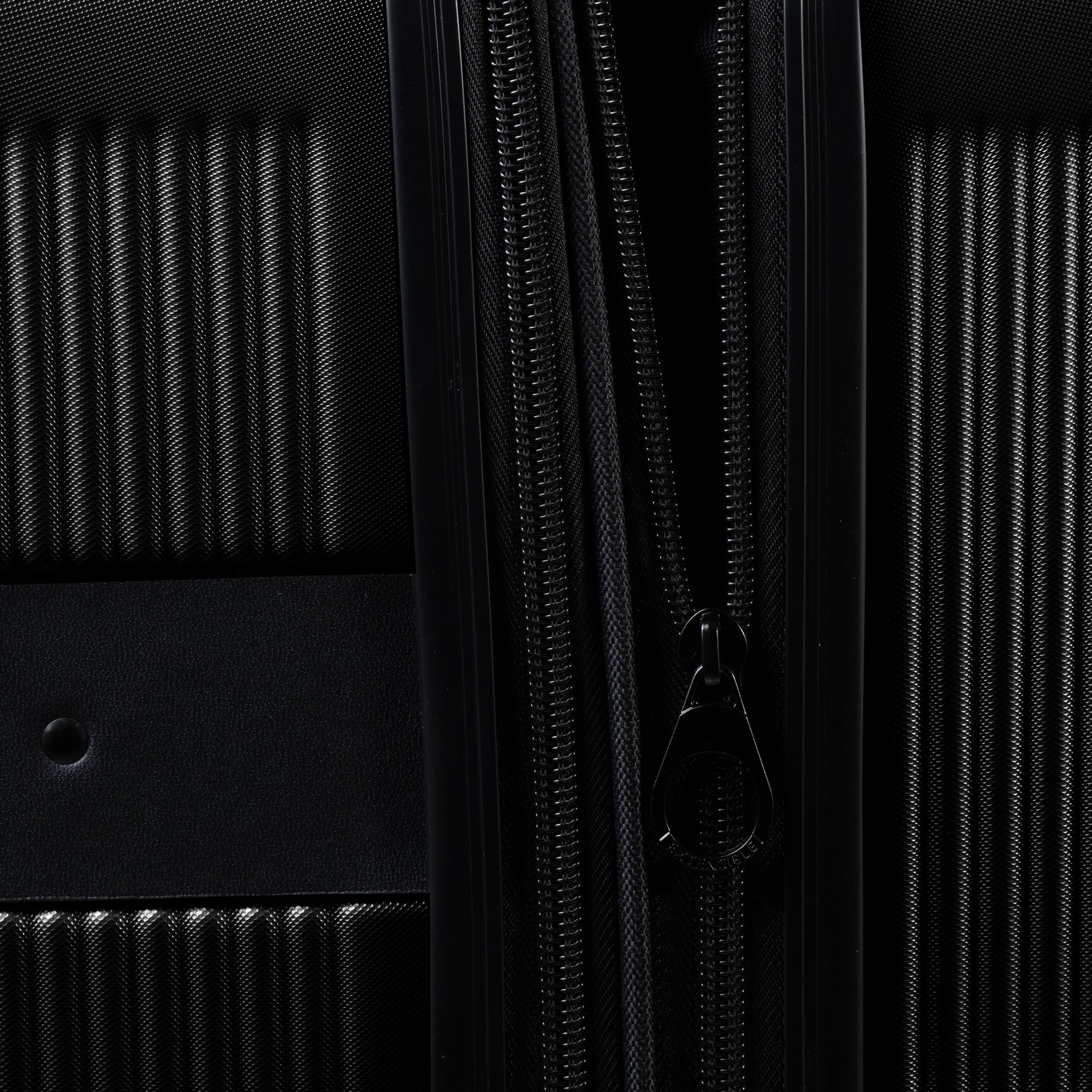 Onyx II / 3-Piece Luggage Set