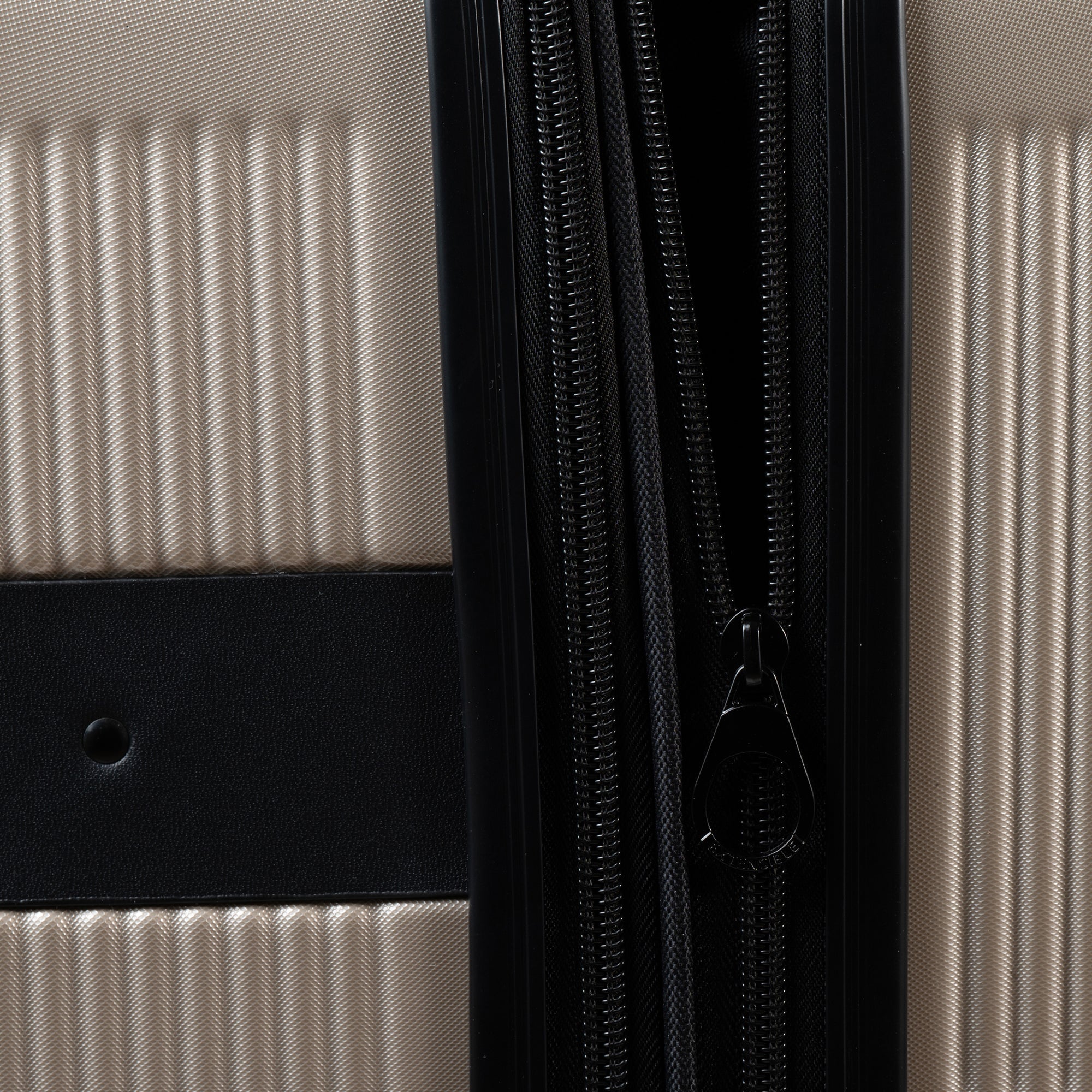Onyx II / 3-Piece Luggage Set