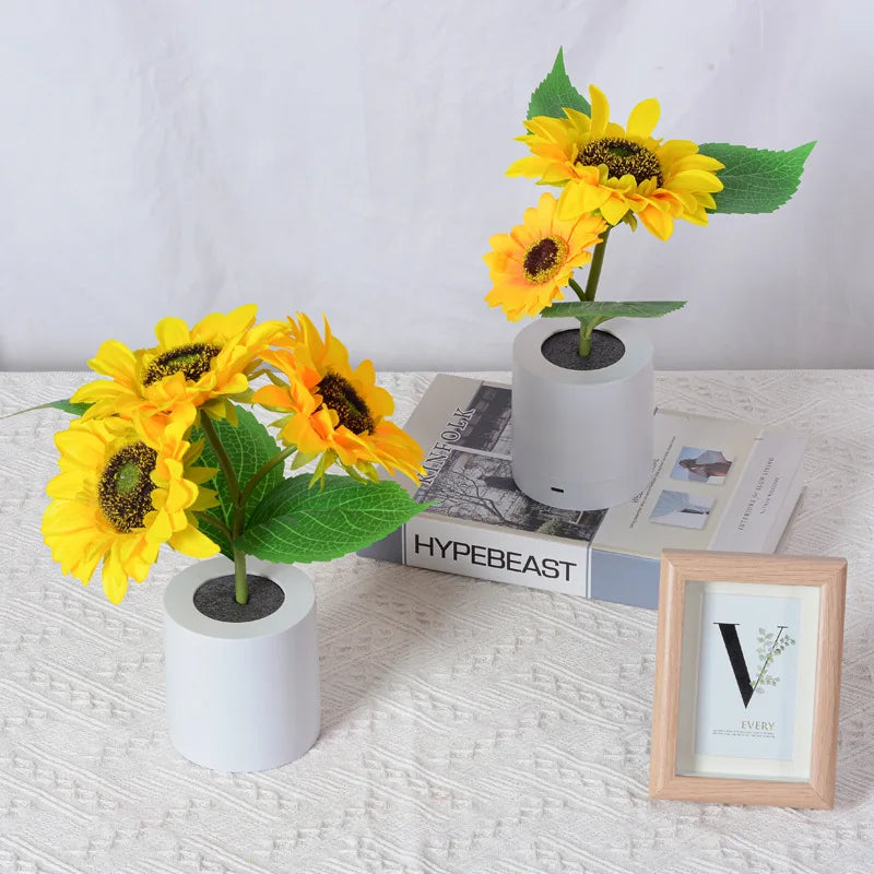 Artificial Sunflower LED Table Lamp – USB Rechargeable, Creative Desktop Decor Lamp, Bedroom Night Light, Gift for Kids and Girlfriend