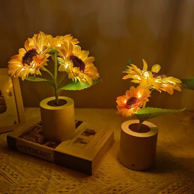 Rechargeable Sunflower LED Night Light - Decorative Table Lamp for Restaurant, Hotel, Wedding Gift