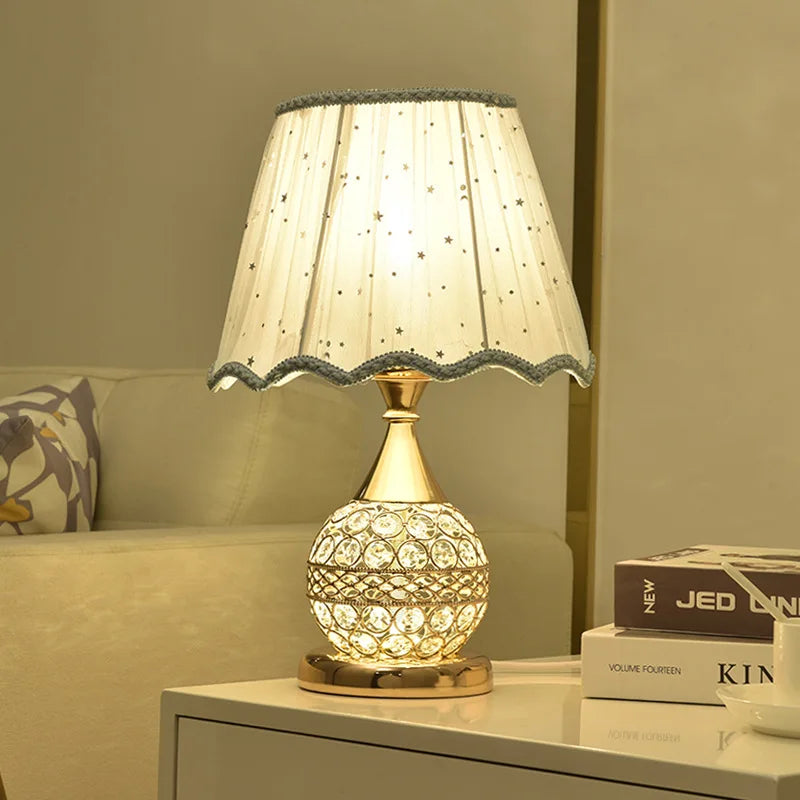 Crystal Table Lamp Desk Light – European Bedroom Home, Warm Marriage Light, Luxury Romantic Bedside Lamp, Household Decorative Lamp
