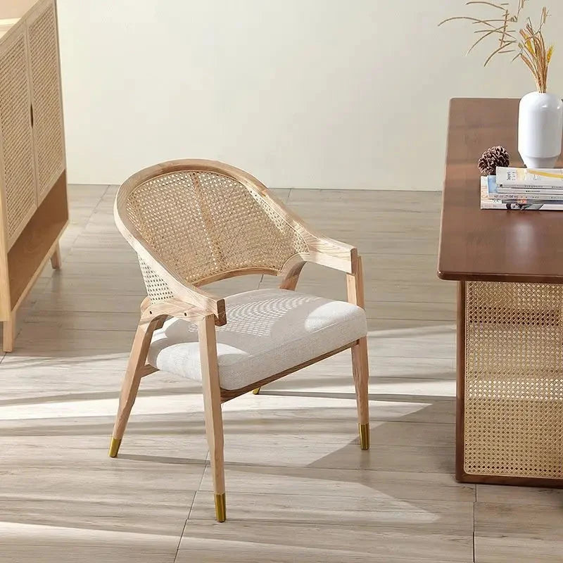 Hinata Chair