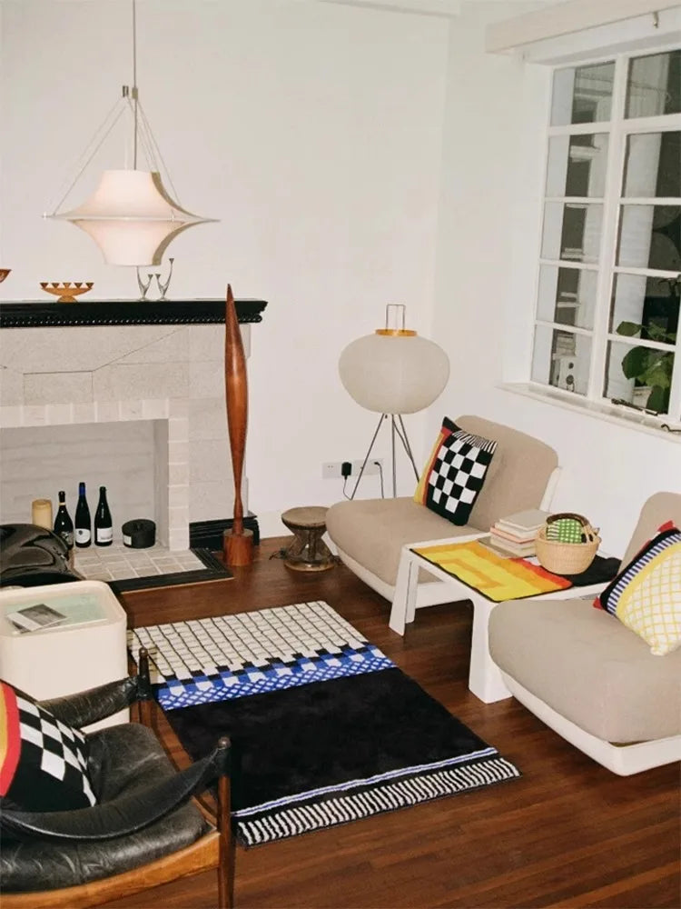 Retro Minimalist Bedroom Large Area Carpets Plaid Bedroom Bedside Carpet Comfortable Soft Balcony Rugs Plush Coffee Table Rug IG