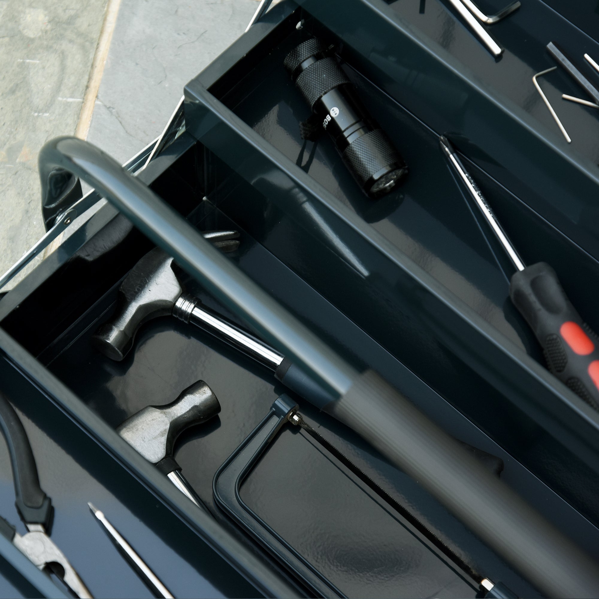 DURHAND Cantilever Toolbox: 5-Tray Portable Steel Tool Chest for Workshop & Garage Organization, Dark Green