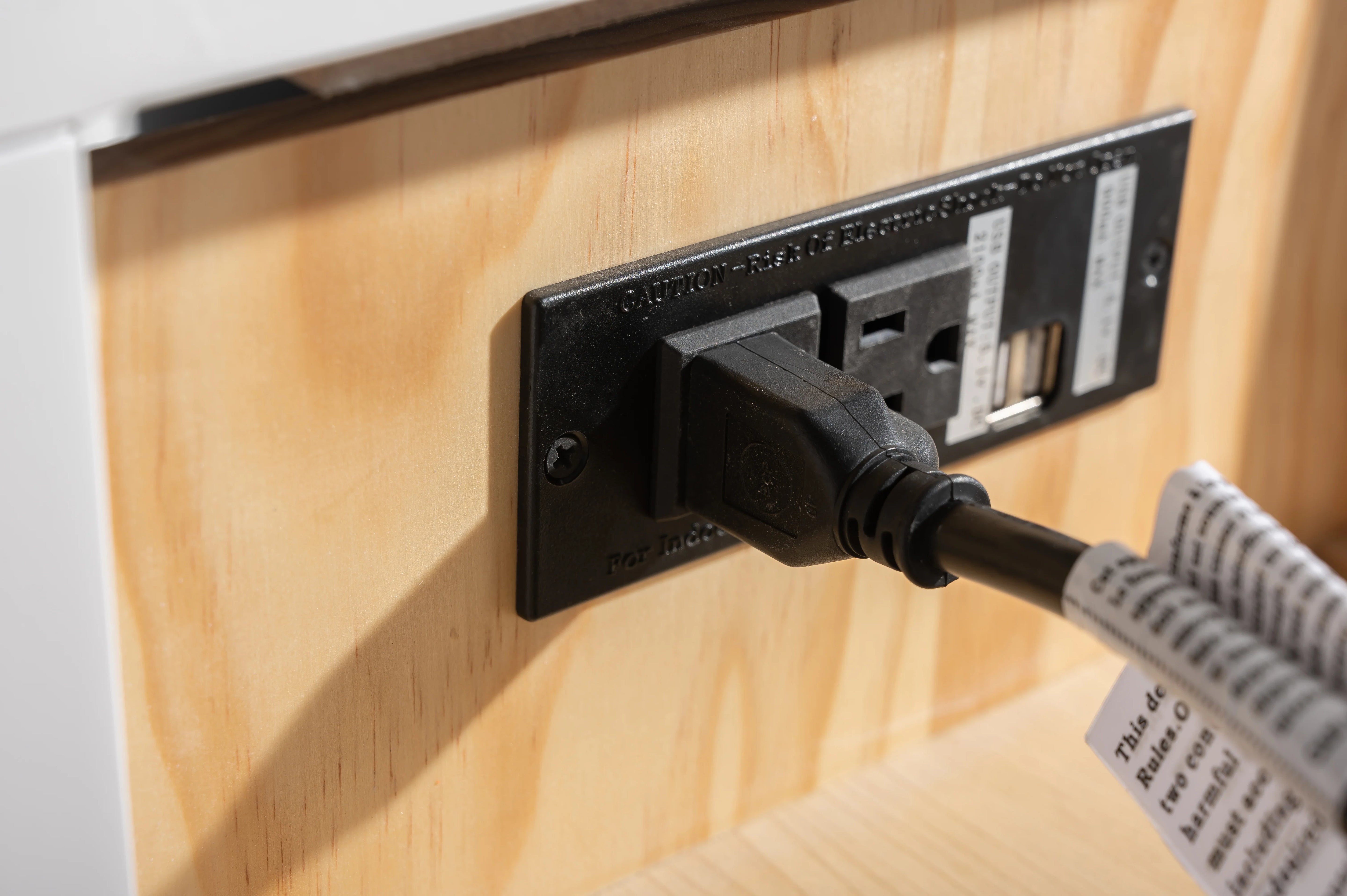 Valentino 84" Double Sink Vanity with White Quartz Top