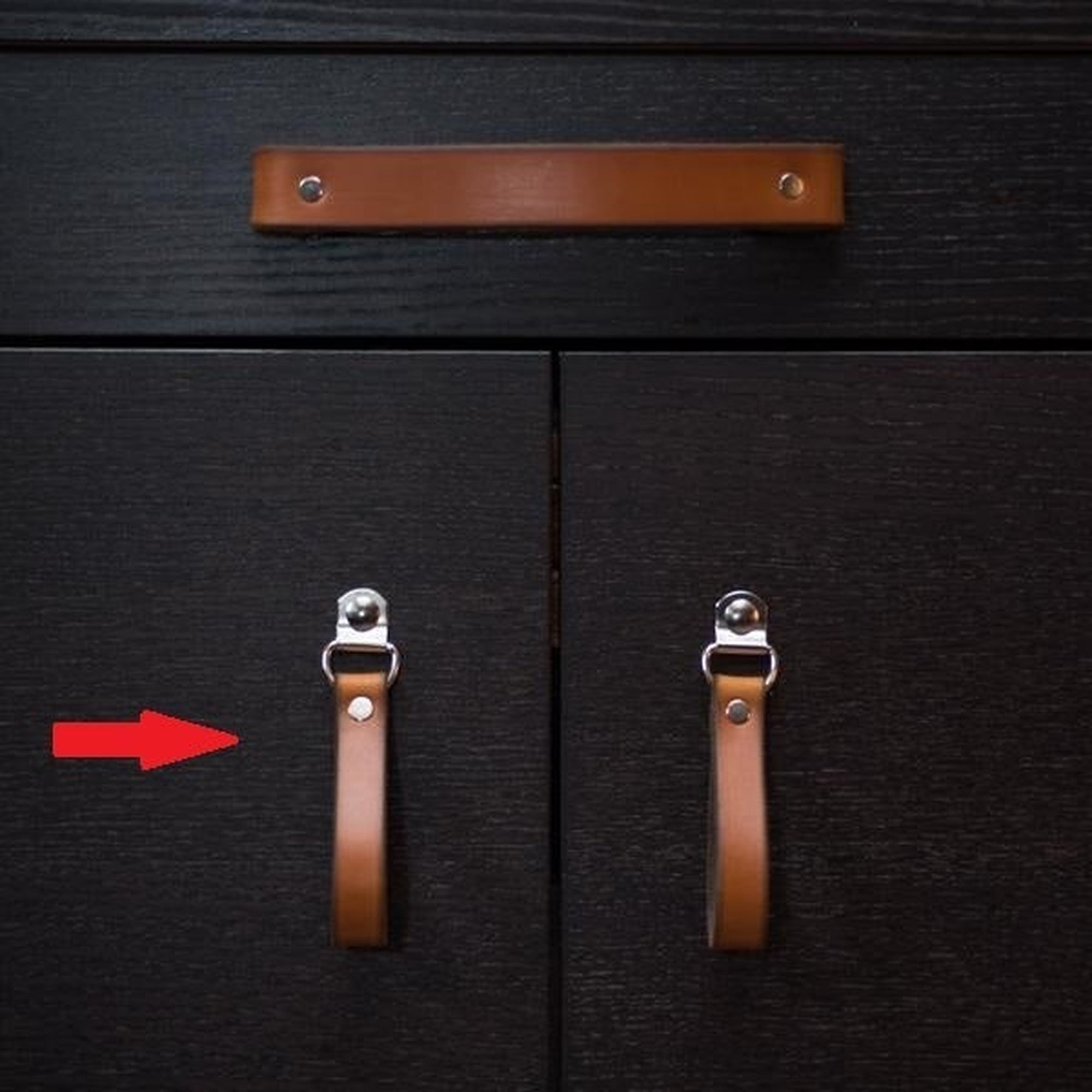 Hinged Genuine Leather Puller