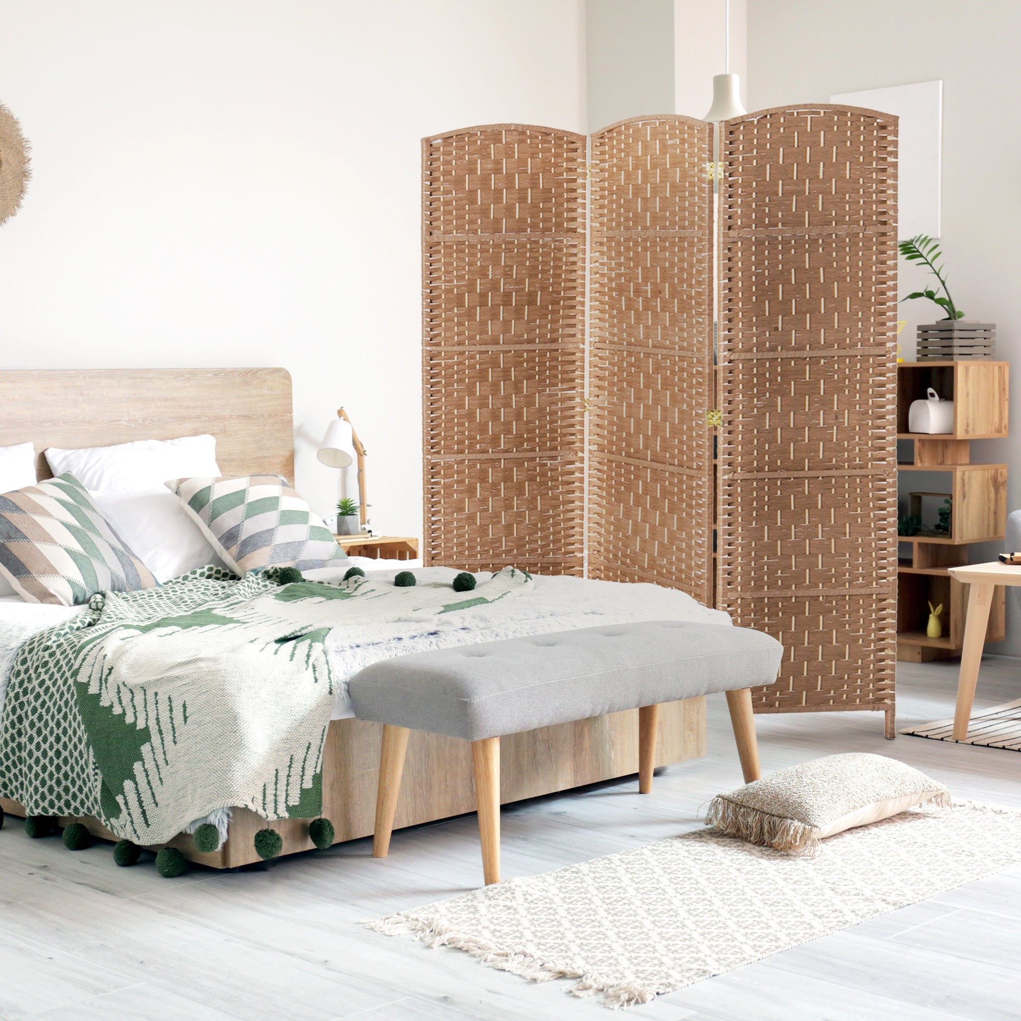 HOMCOM Natural Woven Room Divider: 6 Tall Wicker Weave Panels, 3 Panel Privacy Screen, Blonde Wood for Indoor Spaces