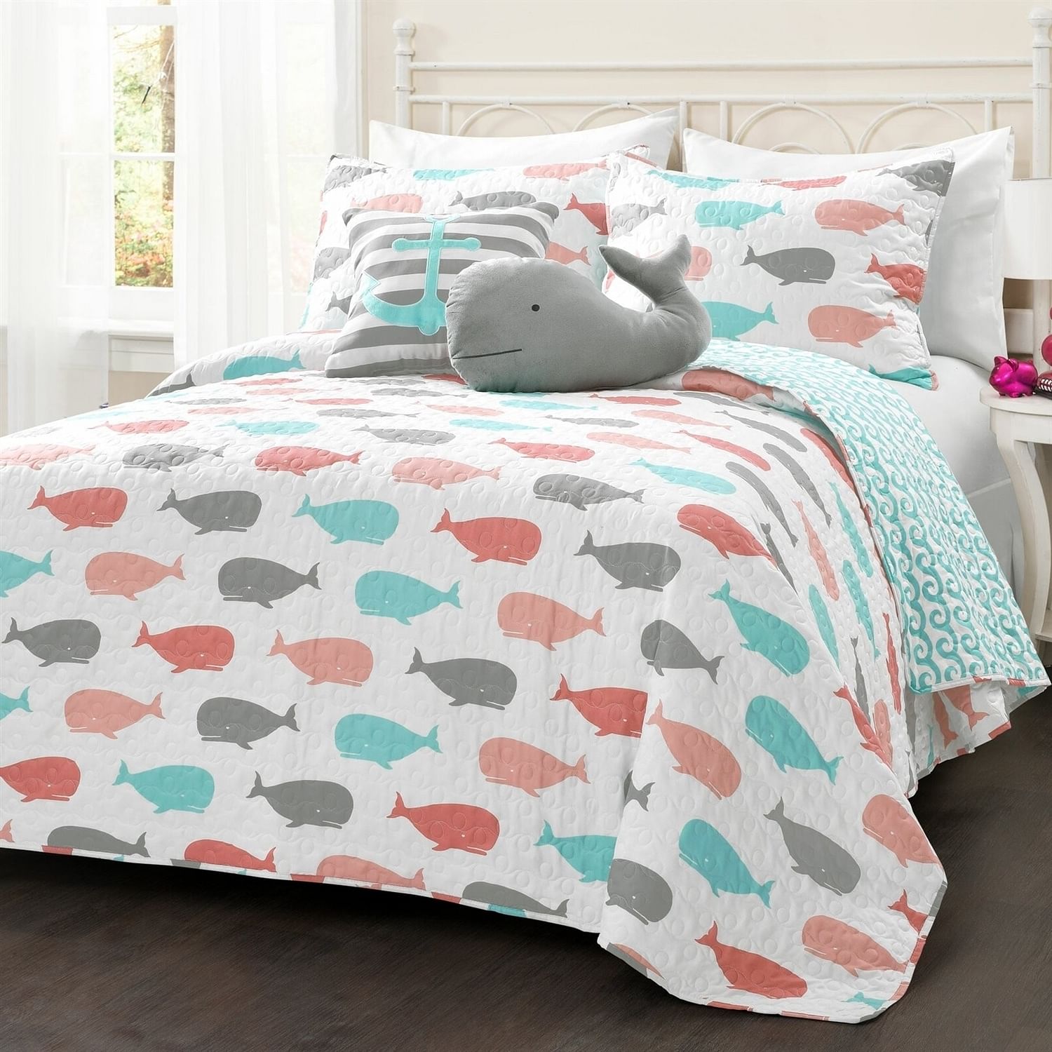 Full/Queen 5 Piece Microfiber Quilt Set in Teal Pink Aqua Waves Whale Pattern - Free Shipping