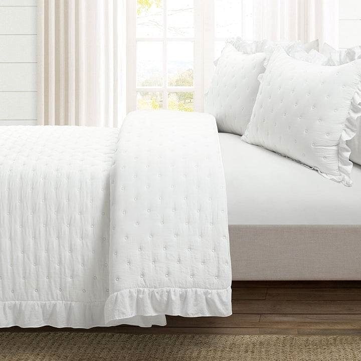 Full/Queen Lightweight White Ruffle Reversible Oversized 3 Piece Quilt Set - Free Shipping