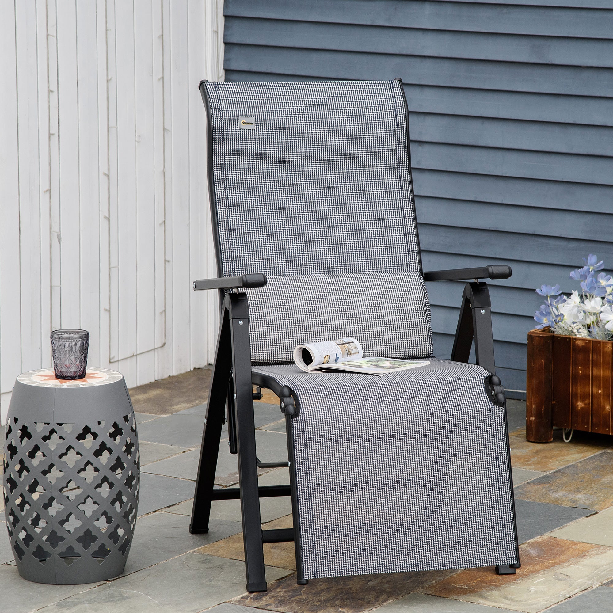 Outsunny Zero Gravity Chair Folding Recliner Grey Patio Lounger with Adjustable Backrest for Patio Deck Poolside