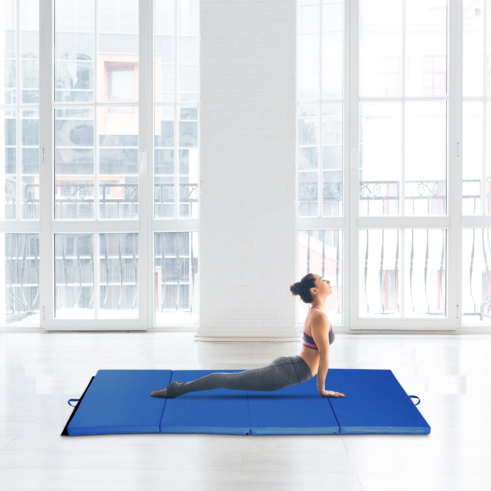 Soozier 4ft x 8ft Gymnastics Mat Tri-Fold Exercise Tumbling Pad with Handles for MMA Martial Arts Stretching Blue