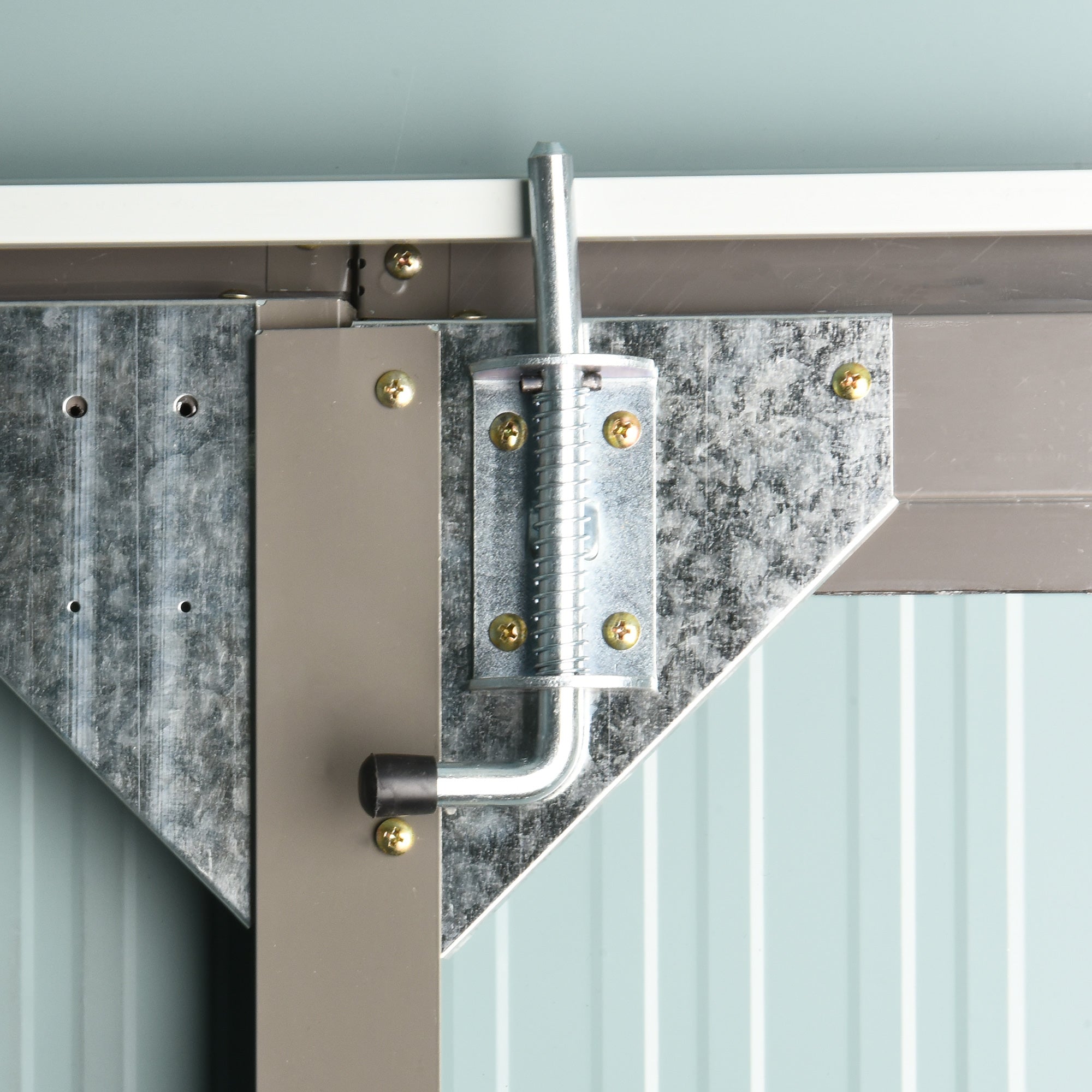 Outsunny 8.5' x 5.5' Metal Garden Storage Shed, Outdoor Tool Storage House with Lockable Door, Vents, Sloped Roof, Light Grey