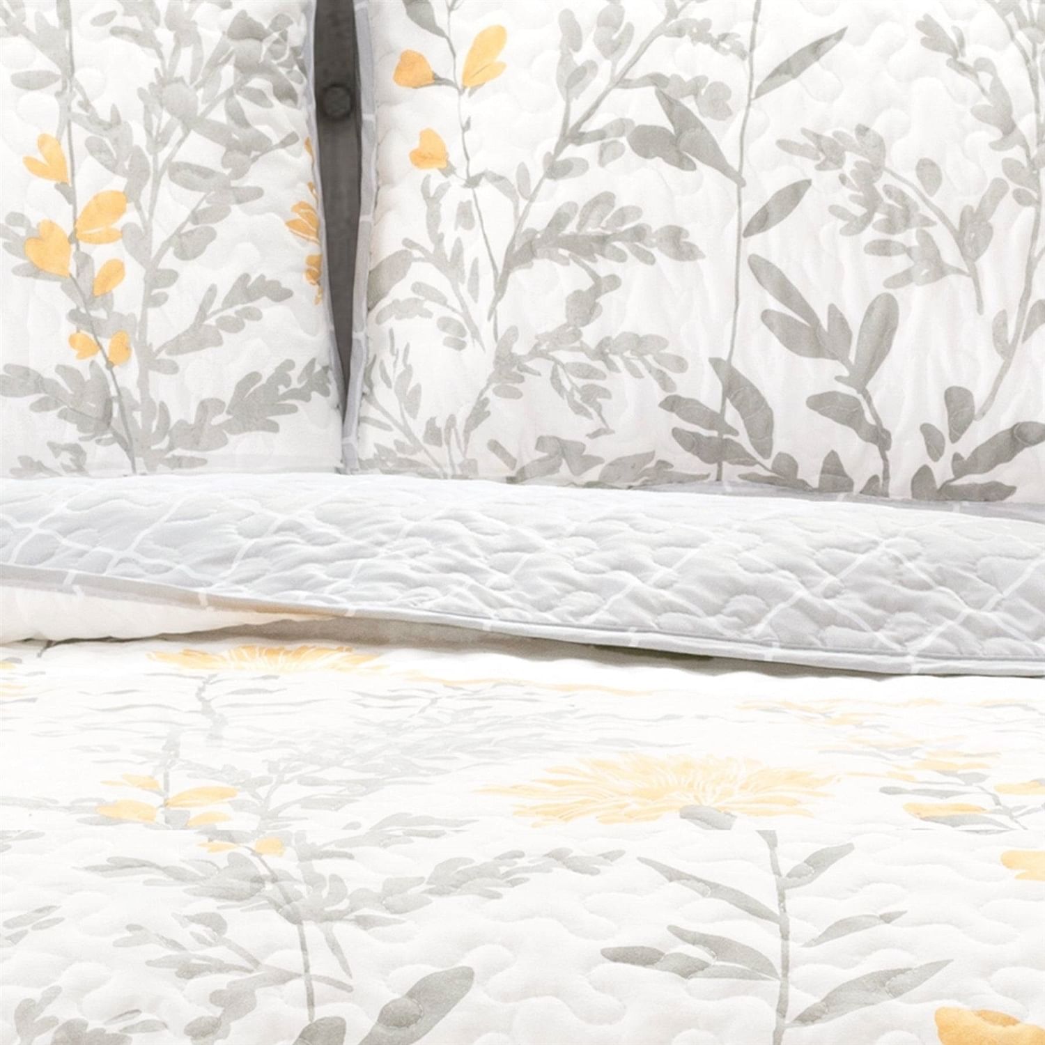 Full/Queen size Yellow Grey Floral Light Thin Cotton Polyester Blend Quilt Set - Free Shipping