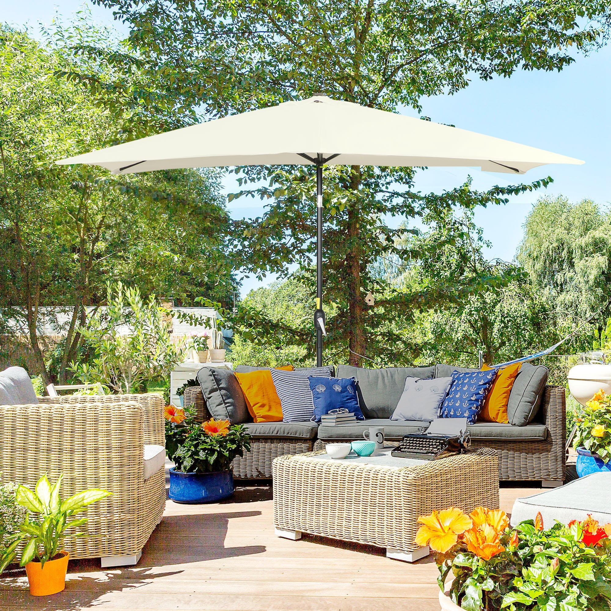 Outsunny 6.5x10ft Rectangle Aluminum Tilt Patio Umbrella, Garden Market Parasol, Outdoor Sunshade Canopy with Crank, Cream White