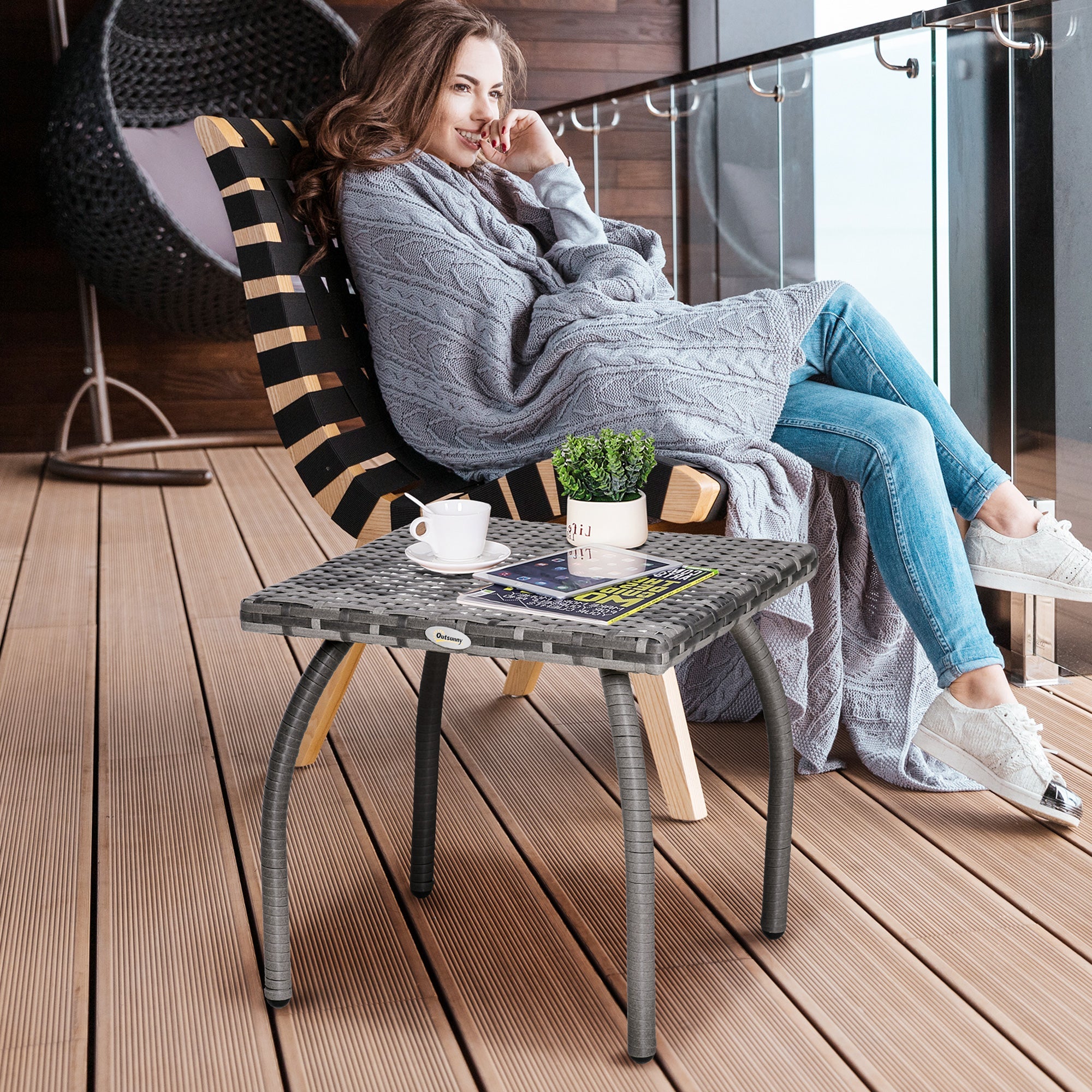 Outsunny Rattan Coffee Table 18" Outdoor Side Patio Wicker Furniture Square All-Weather PE Garden Balcony