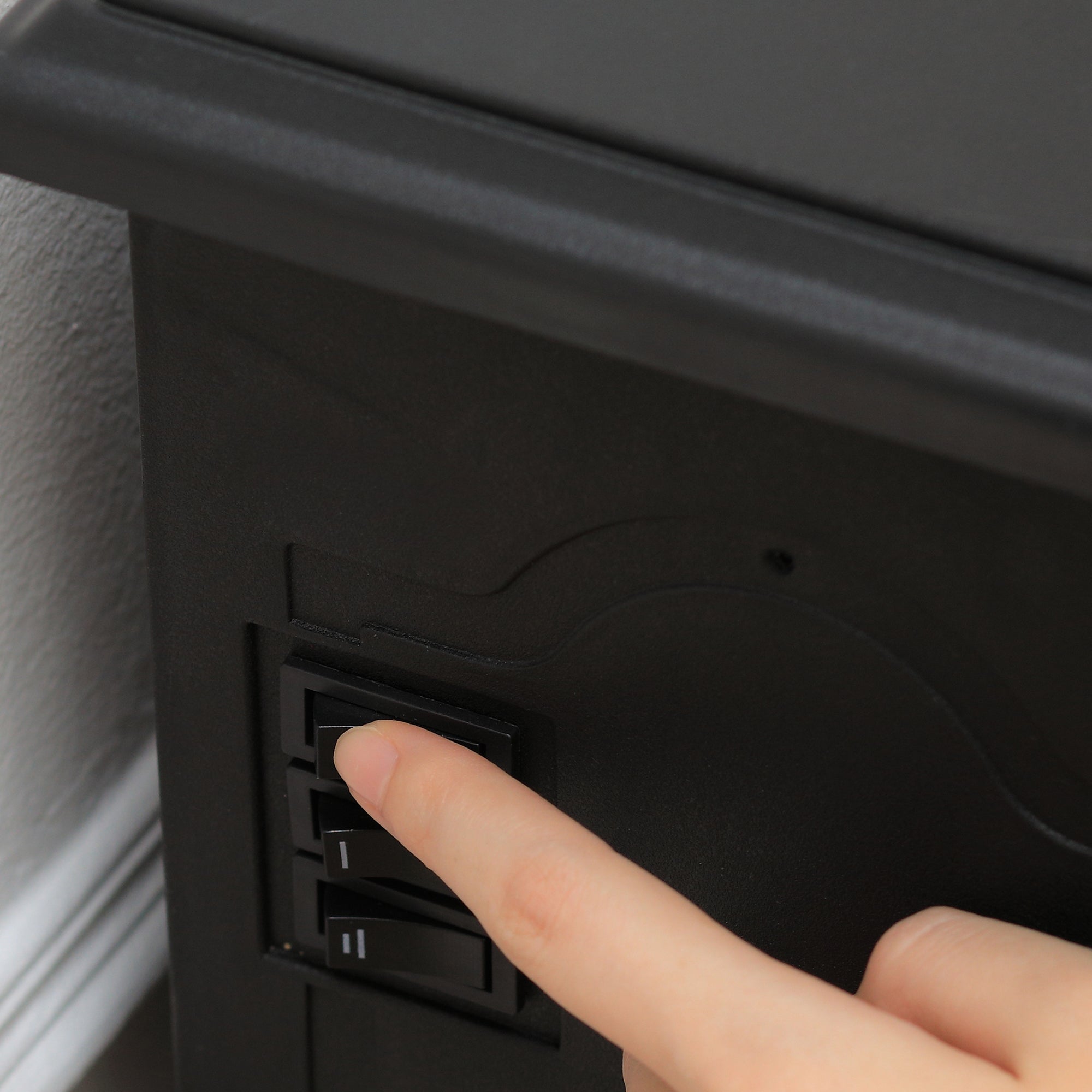 HOMCOM Electric Fireplace Heater, Freestanding Fireplace Stove with Realistic Flame Effect, 750 with 1500W, Black