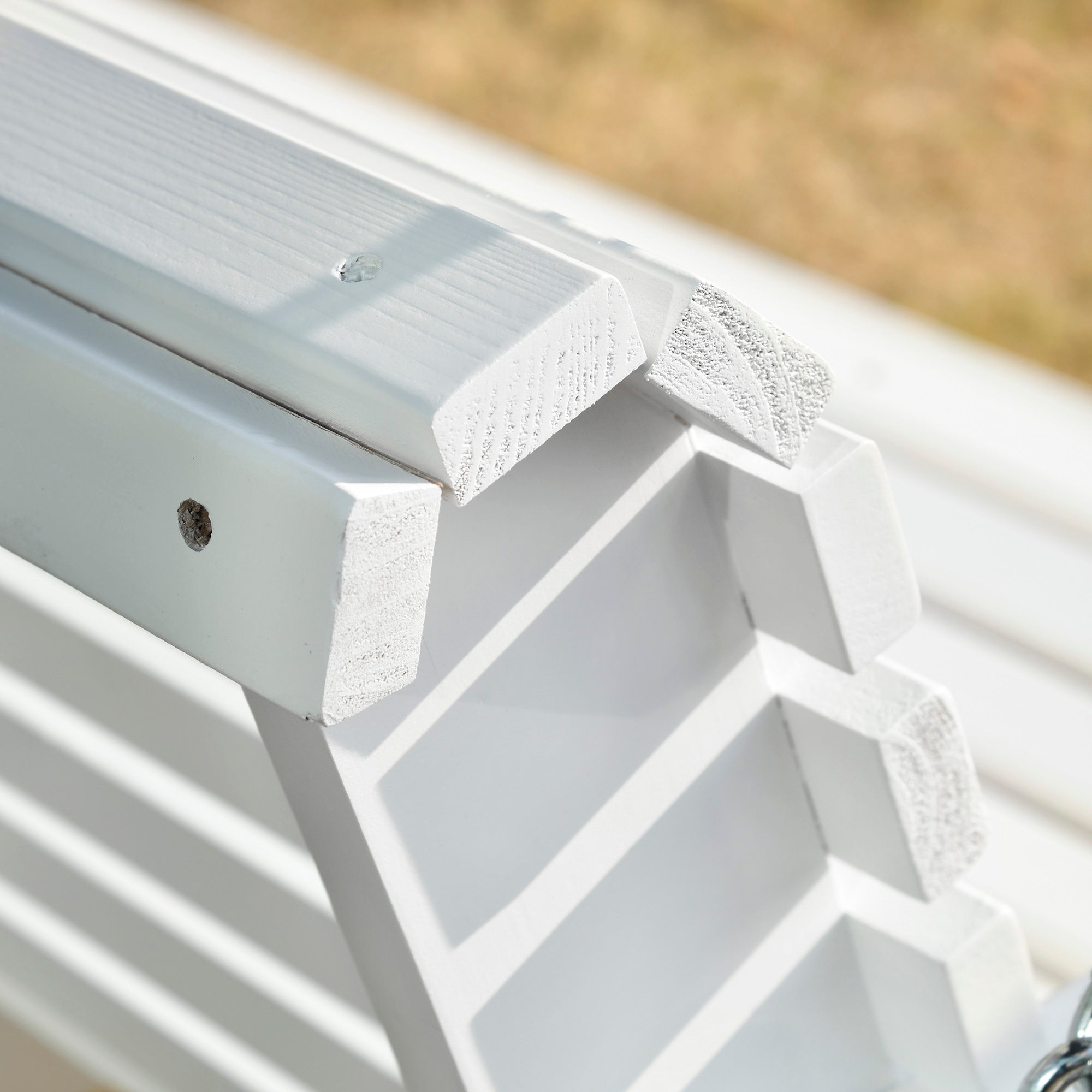 Outsunny 46" 2-Person Outdoor Porch Swing Bench with 2 Built-In Cup Holders & Chains Included, 550lb Weight Capacity, White
