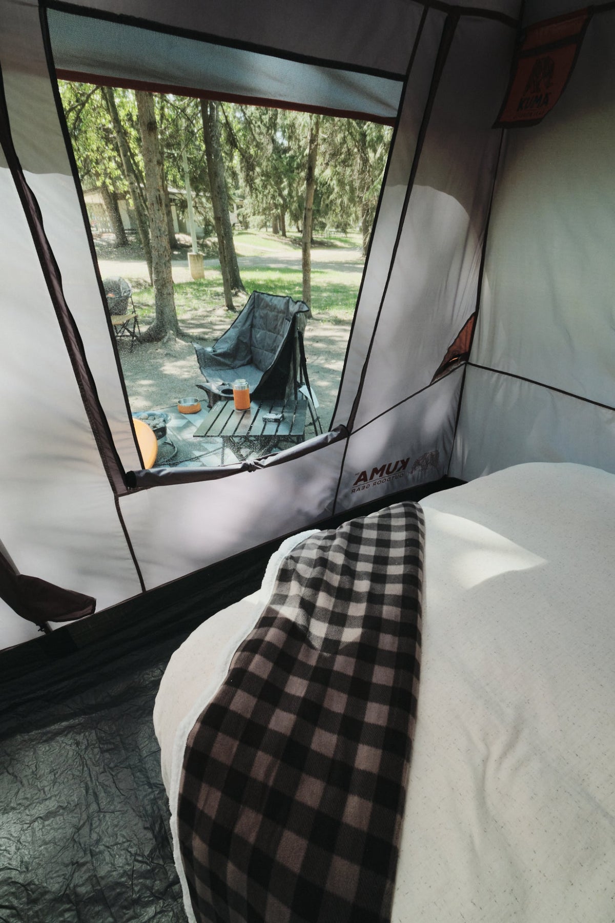Kuma Outdoor Gear Bear Den 9 Cabin Tent