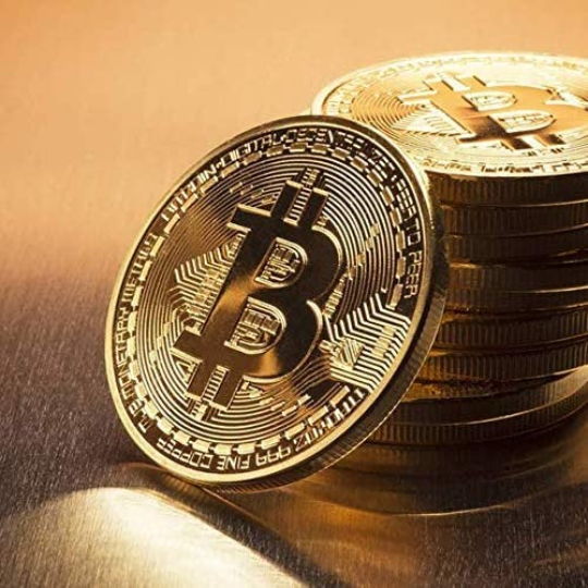 Bitcoin Coin - Gold Metal Physical Blockchain Cryptocurrency Collectible Coin