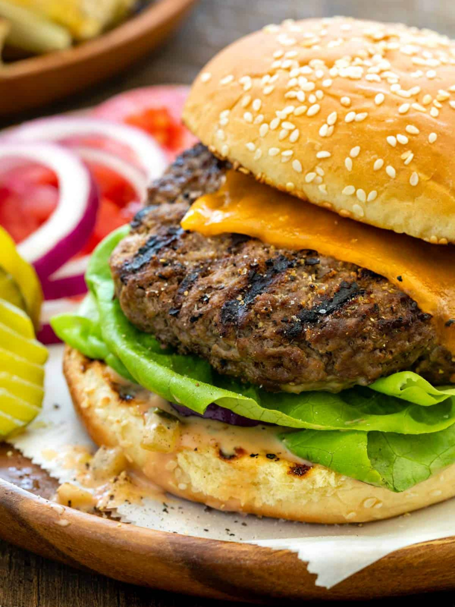 Jim Beam 9" Burger Cover and Cheese Melting Dome