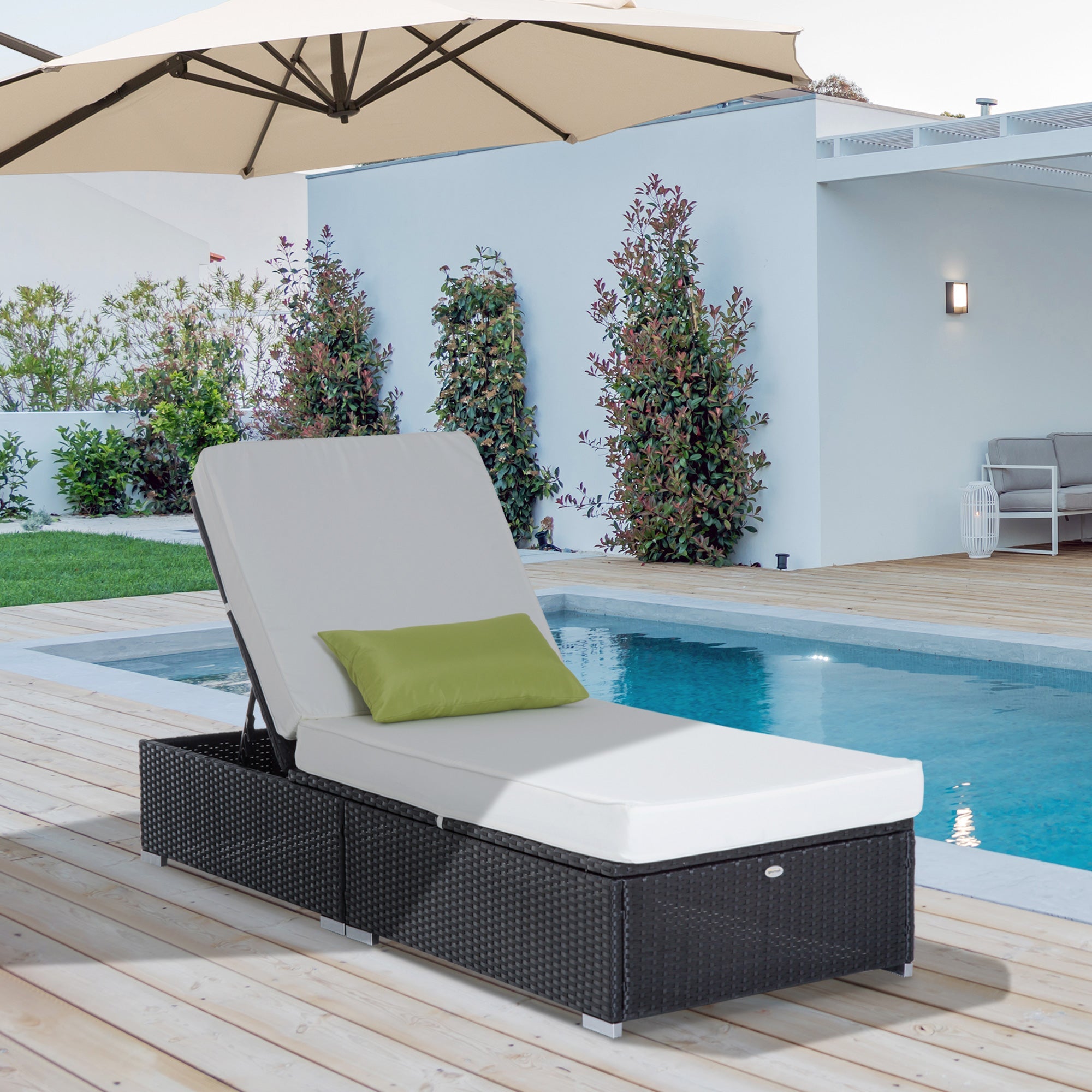 Outsunny Luxury Patio Sun Lounger in Cream PE Rattan Outdoor Chaise with Aluminum Frame Elegant Garden Furniture