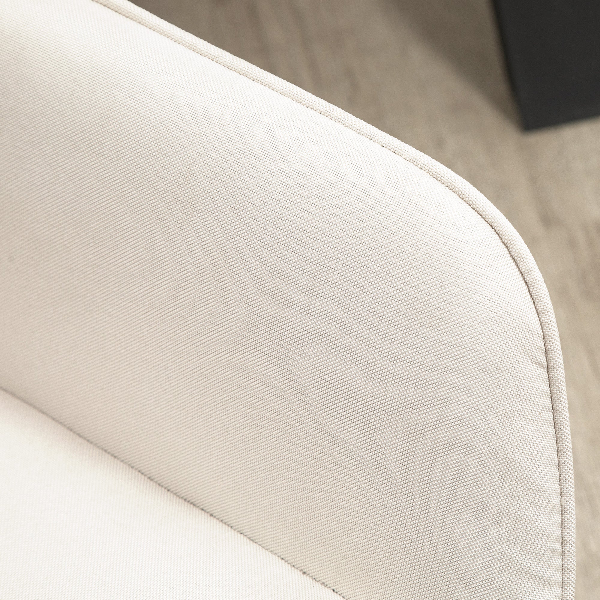 HOMCOM Stylish Dining Chairs Set of 2 Linen Fabric & Metal Legs Comfortable Upholstered Accent Chairs Beige