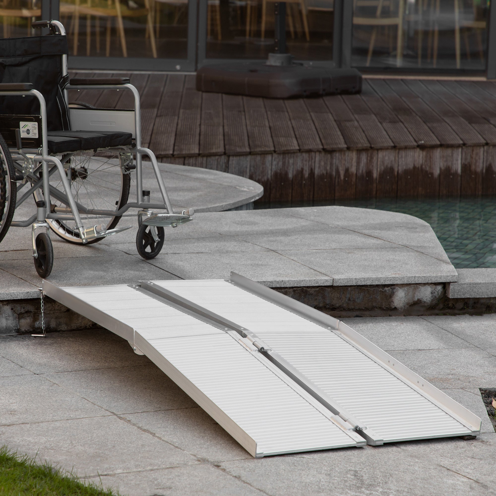 HOMCOM Aluminum Mobility Ramp: 6' Portable Threshold Scooter Steps for Doorways, Textured Surface