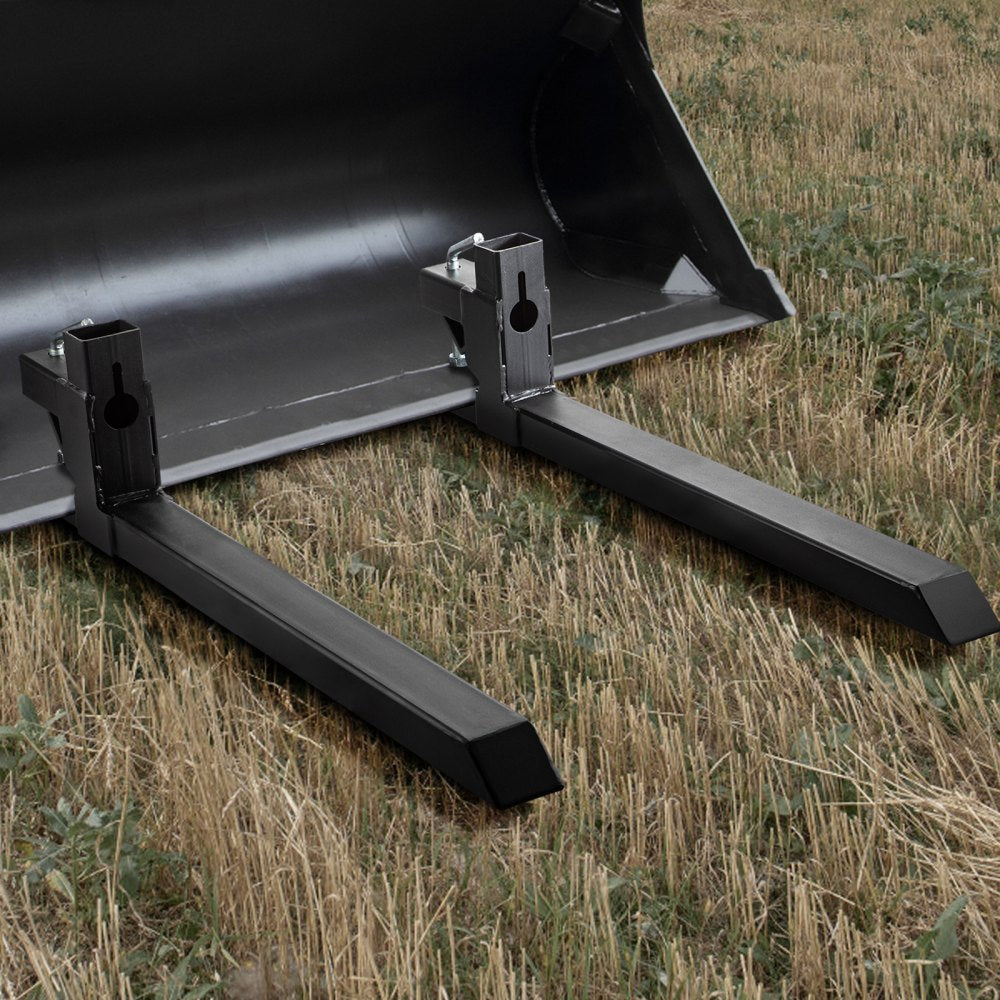 VEVOR 2000 Lbs Max Pallet Forks 33.5", 46.9" Total Length Clamp On Tractor Bucket Forks, Heavy Duty Front Loader Forks, Fork Attachment for Skid Steer,Loader Bucket