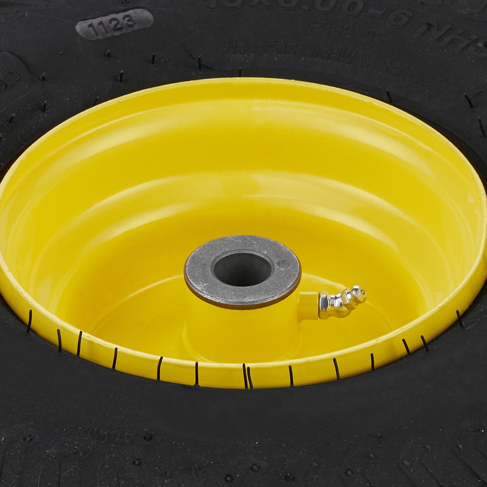 VEVOR Lawn Mower Tires with Rim, 15x6-6" Tubeless Tractor Tires, 2-Pack Tire and Wheel Assembly, S-Turf Pneumatic Tires, 3" Offset Hub, 3/4" Bushing Size, 16 PCS Adapters for Riding Mower Lawn Tractor