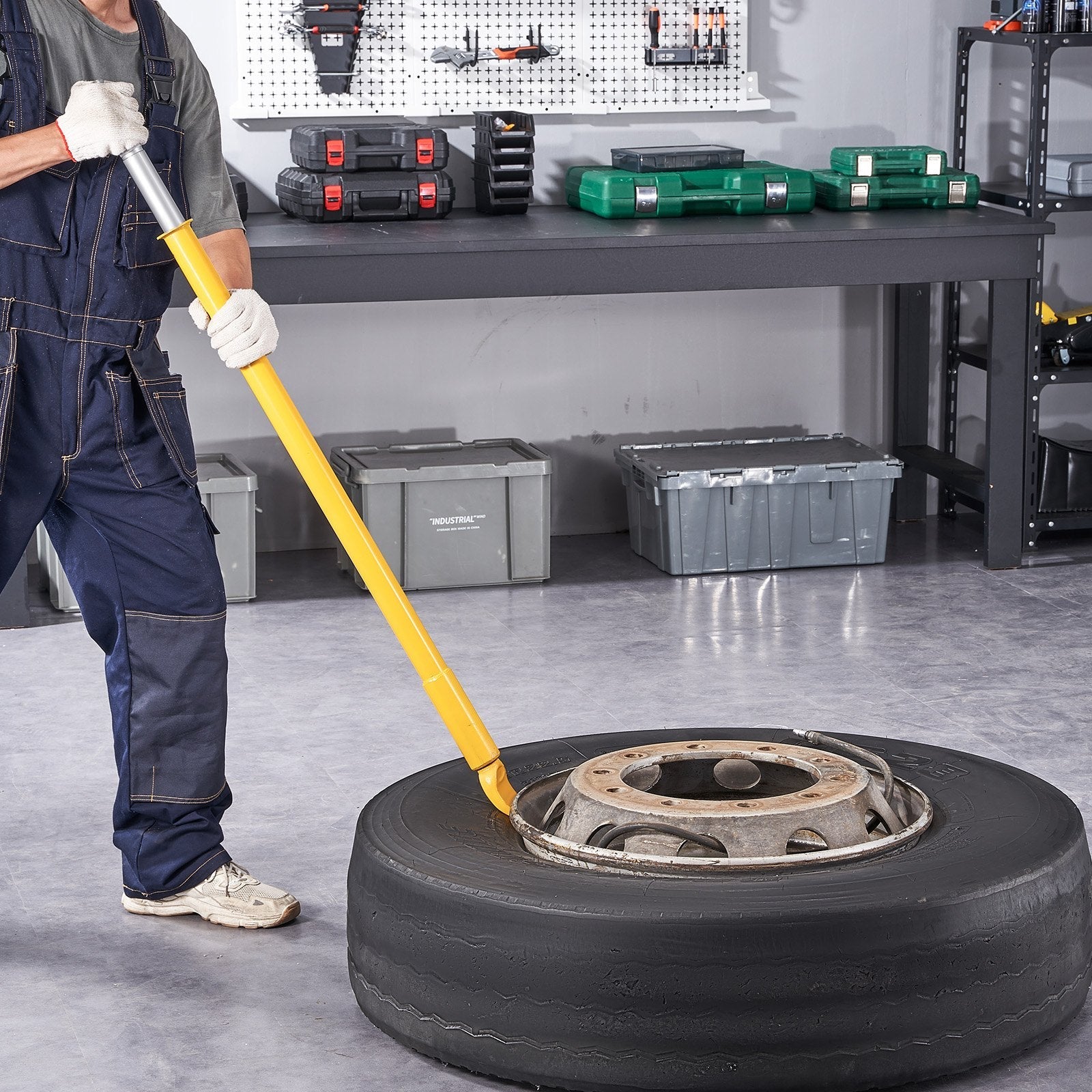 VEVOR Tire Bead Breaker Slide Hammer, 46.3" Length Heavy Duty Steel Tire Bead Breaker, Portable Tire Changing Sliding Impact for Car Truck Trailer Tire Removal