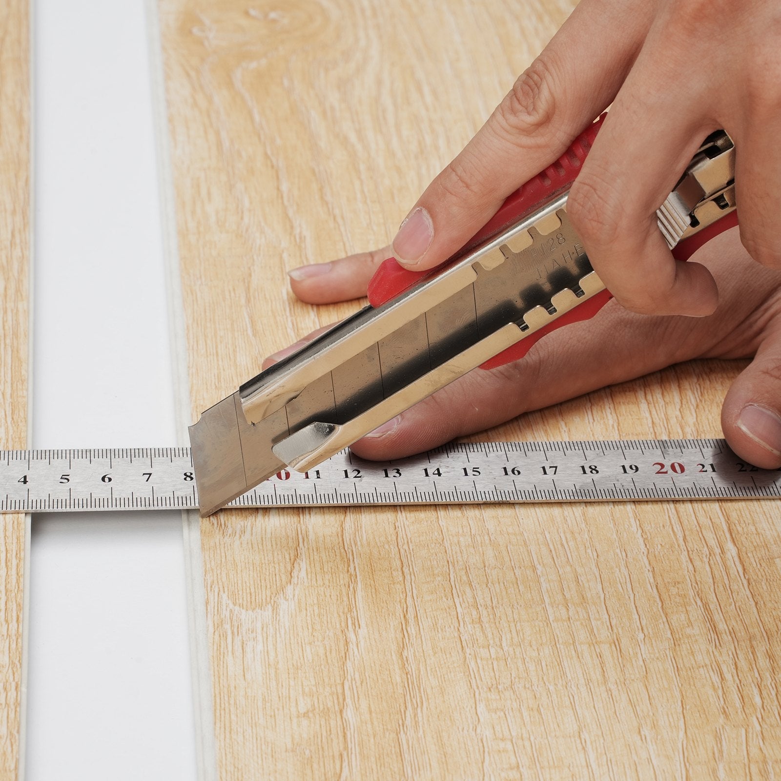 VEVOR Interlocking Vinyl Floor Tiles 48 x 7.3 inch, 10 Tiles 5.5mm Thick Snap Together, Natural Wood Grain DIY Flooring for Kitchen, Dining Room, Bedrooms & Bathrooms, Easy for Home Decor