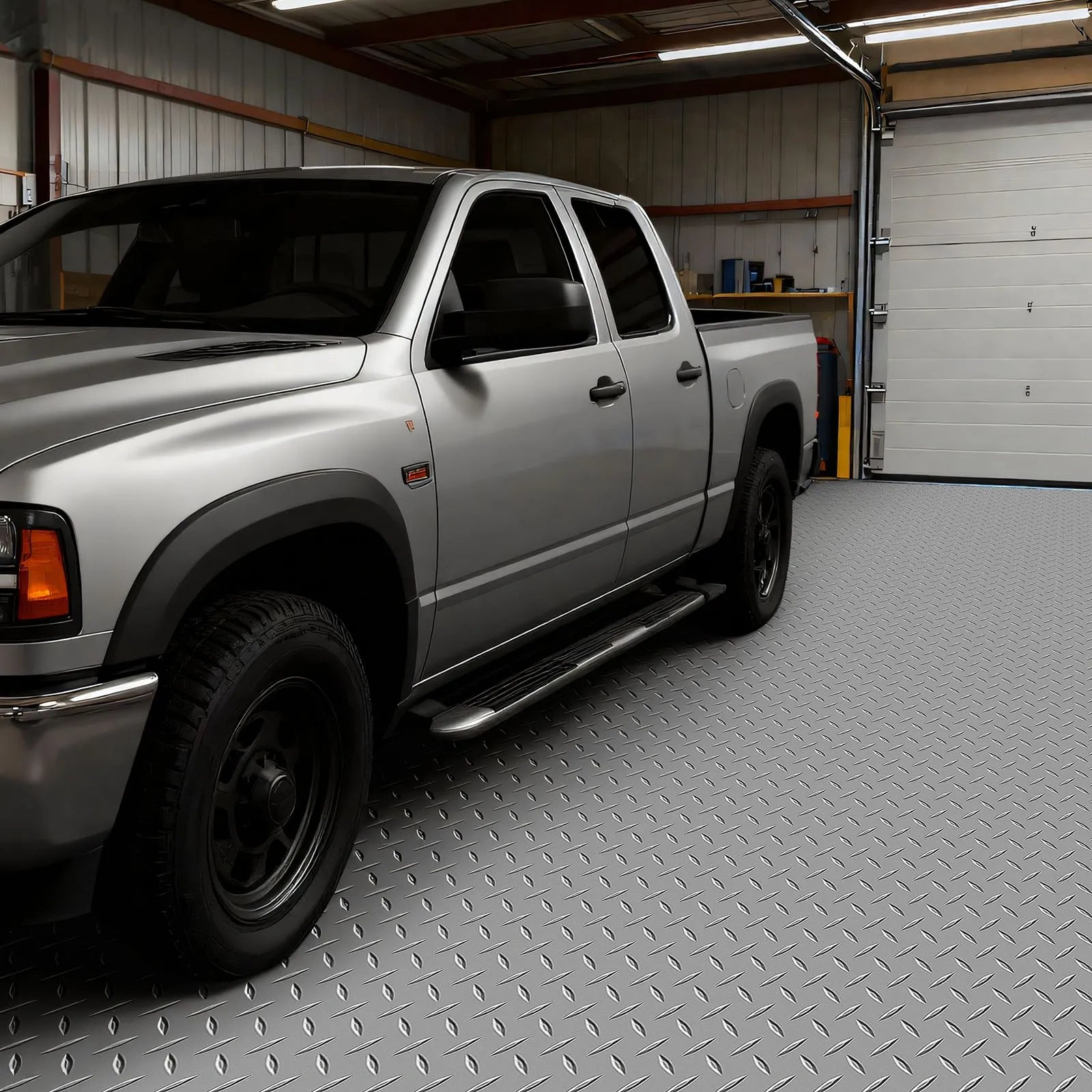 VEVOR Garage Floor Roll, 7.5 x 17 ft Garage Flooring Mat, 2.2 mm Thickened PVC Diamond Plate Floor Protector Mat with Double-sided Tape, Non-Slip, Easy to Clean for Warehouse, Gyms,Silver Gray