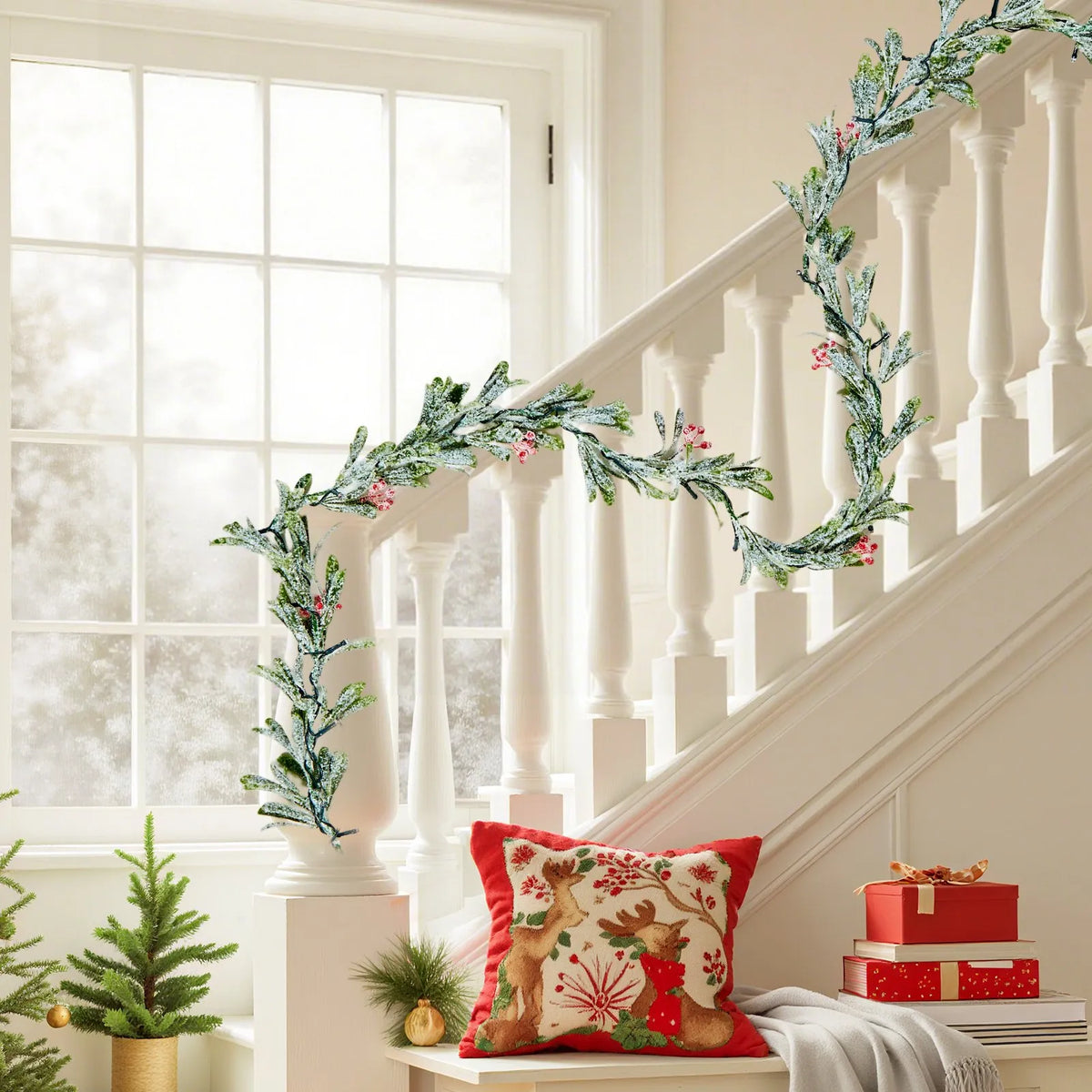 VEVOR 9-Ft Christmas Garland with 30 LED Lights, Artificial Greenery with Olive Leaves, Vines and Red Berries for Mantel and Fireplace