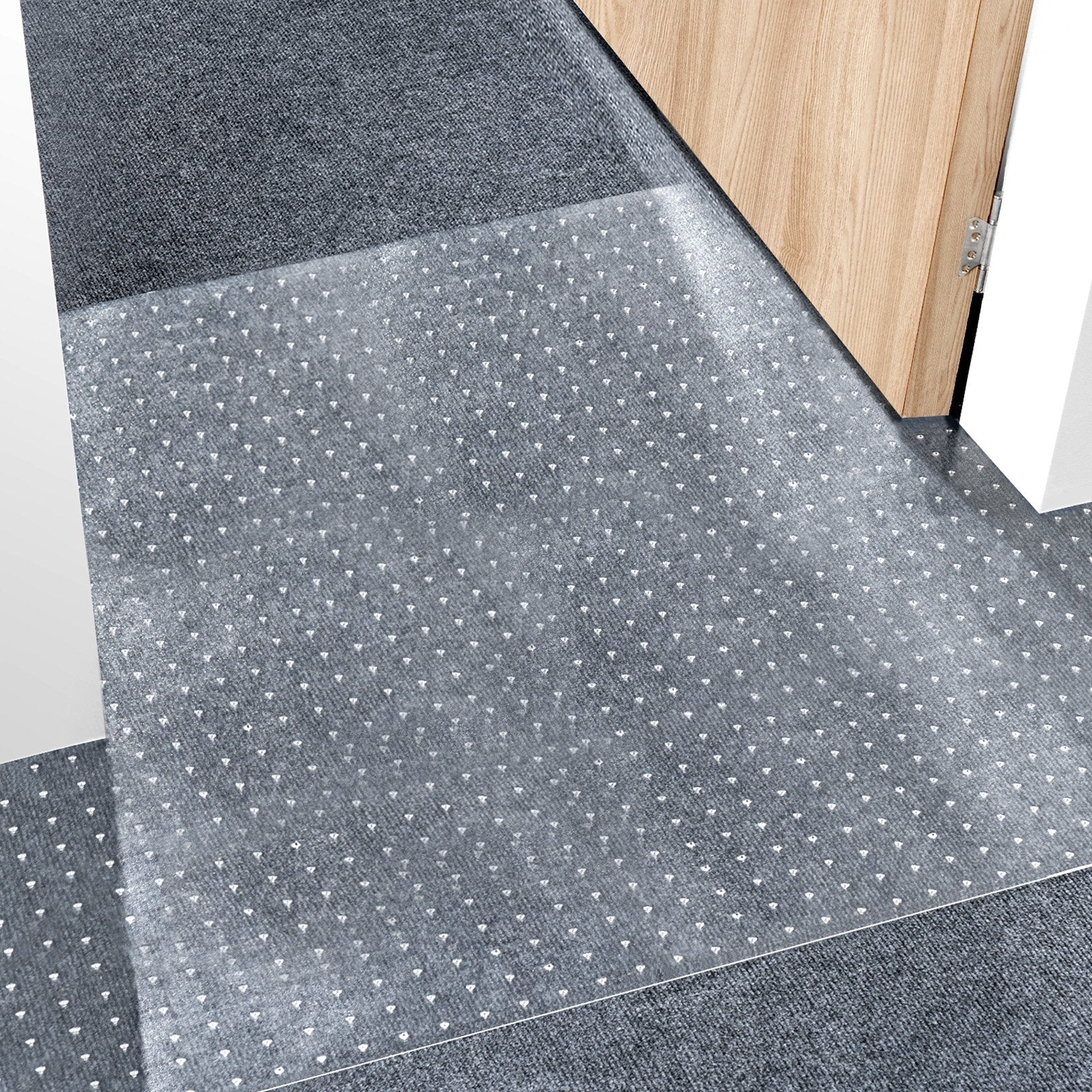 VEVOR Carpet Protector for Pets, 24" x 12' PVC Scratch-Proof Cat Carpet Protector for Doorway, Anti-Slip Cat Scratch Protector Mat, Easy to Cut Plastic Carpet Scratch Stopper, Cat Scratch Guard Carpet