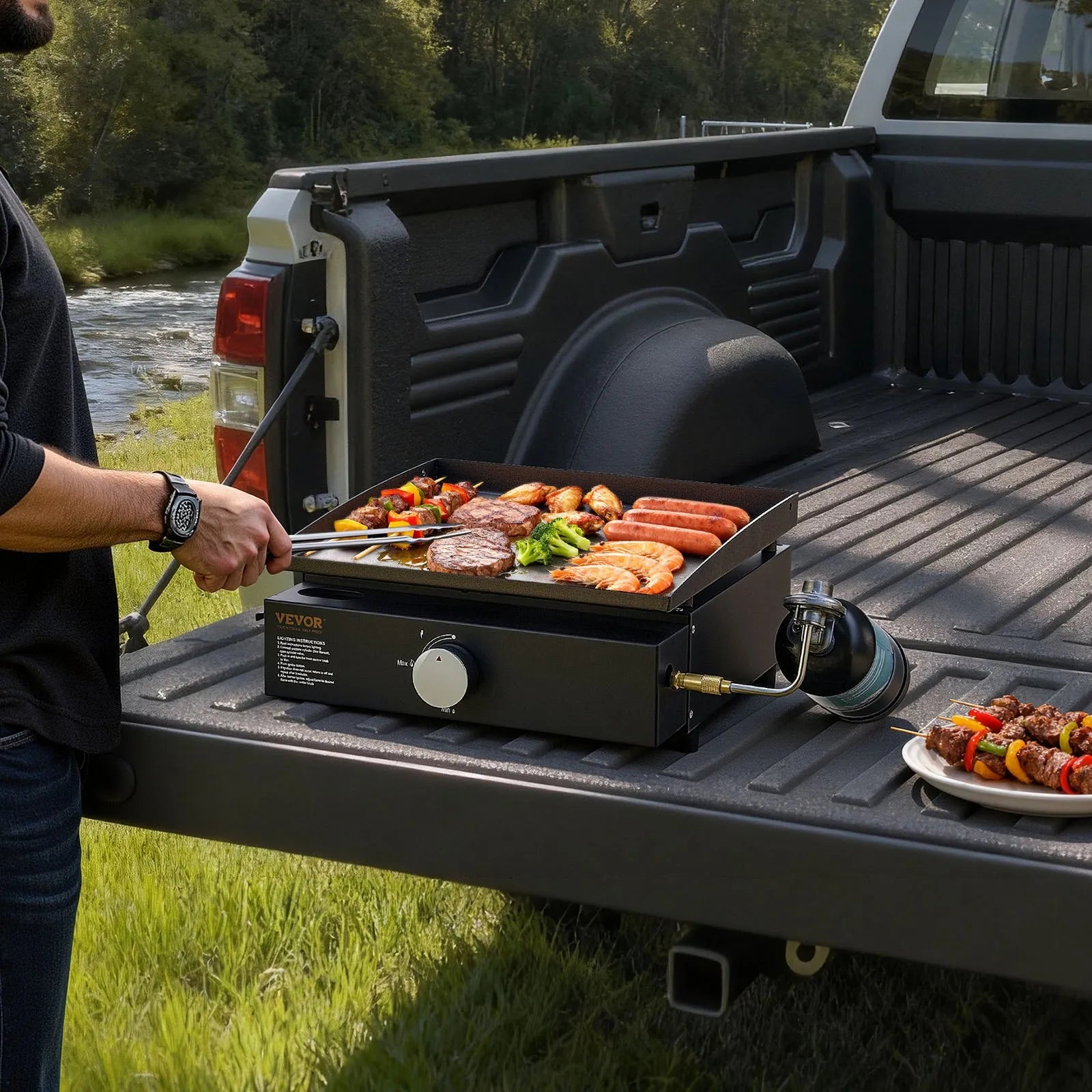 VEVOR Commercial Griddle, 16.9" Heavy Duty Manual Flat Top Griddle, Countertop Gas Grill with Non-Stick Cooking Plate, Steel LPG Gas Griddle, 1-Burner Restaurant Portable Grill - 13,000 BTU