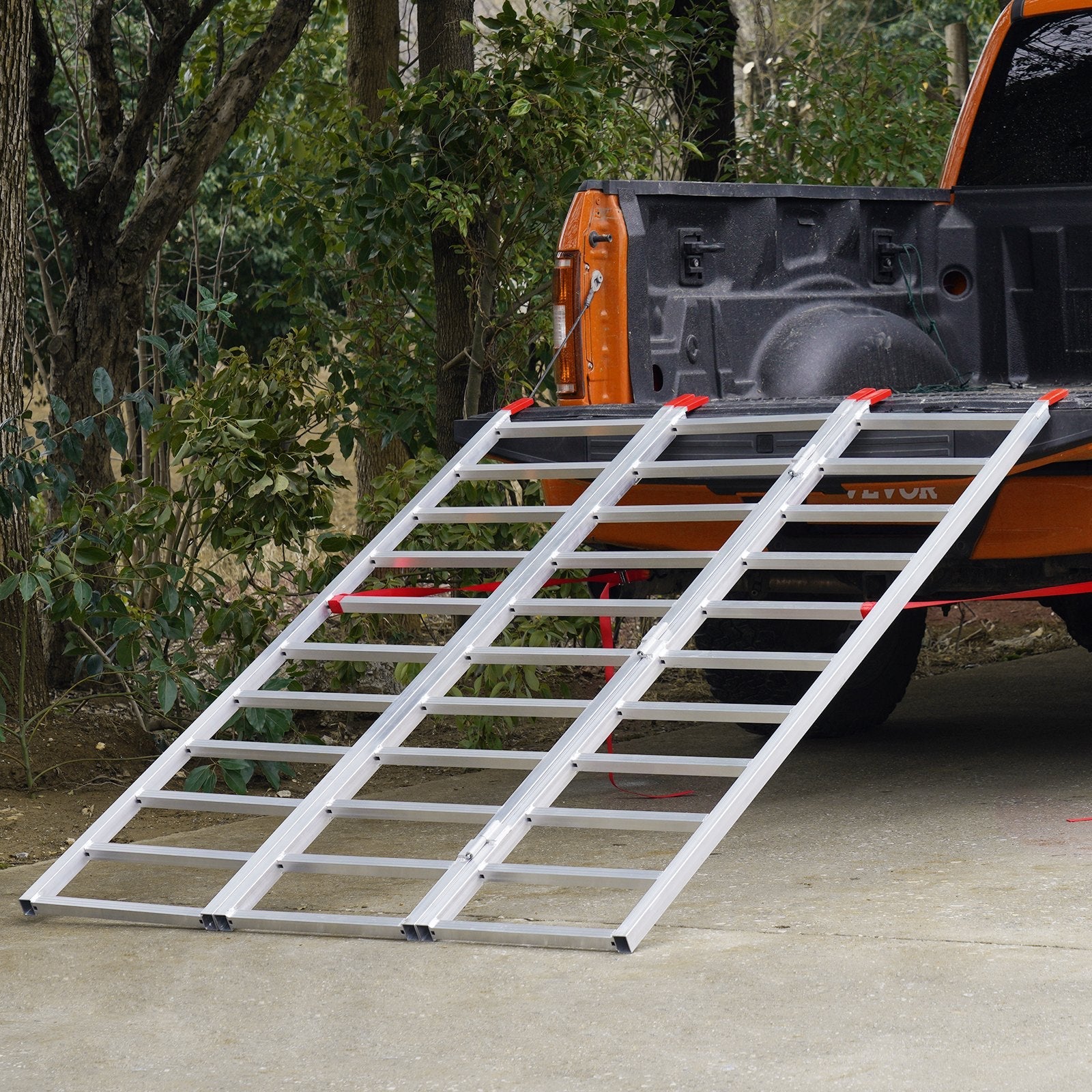 VEVOR Aluminum Ramps, 1500 lbs, Folding Loading Ramp with Load Straps, Tri-Fold Ramp for UTV, ATV, Trucks, Motorcycle, Lawnmower, Snow Blower, 77"L x 54"W, Sliver