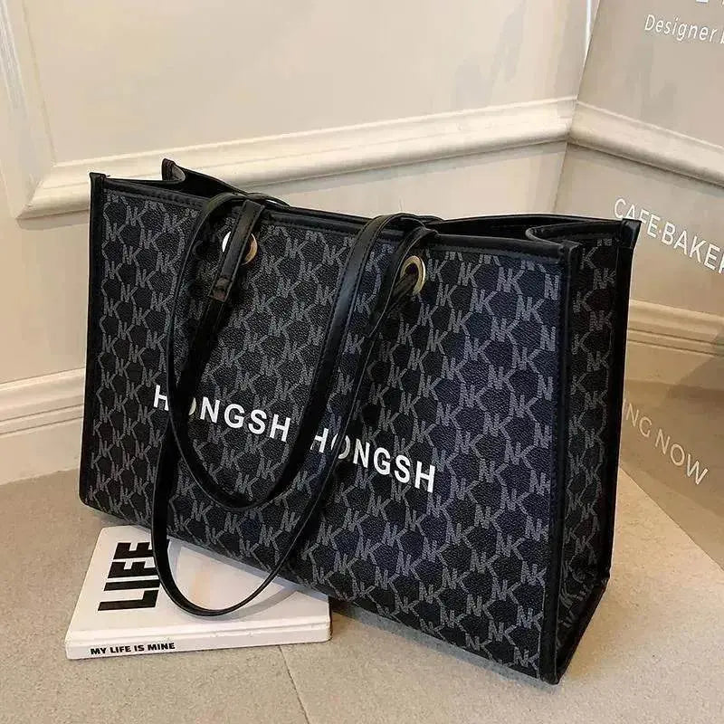 Travel accessories Canada including packing cubes and organizers