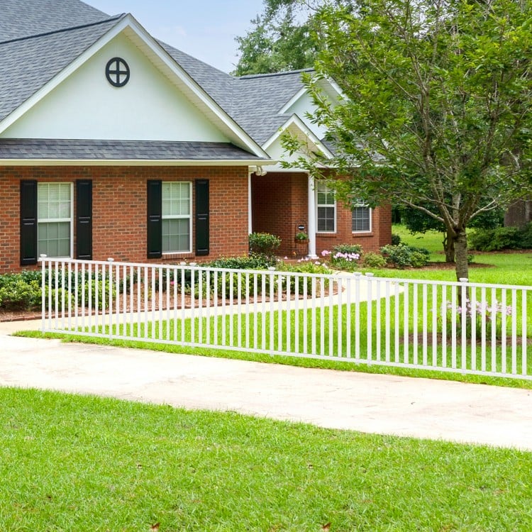 2 Piece 80 x 51 Inch Vinyl Picket Fence for Garden-White