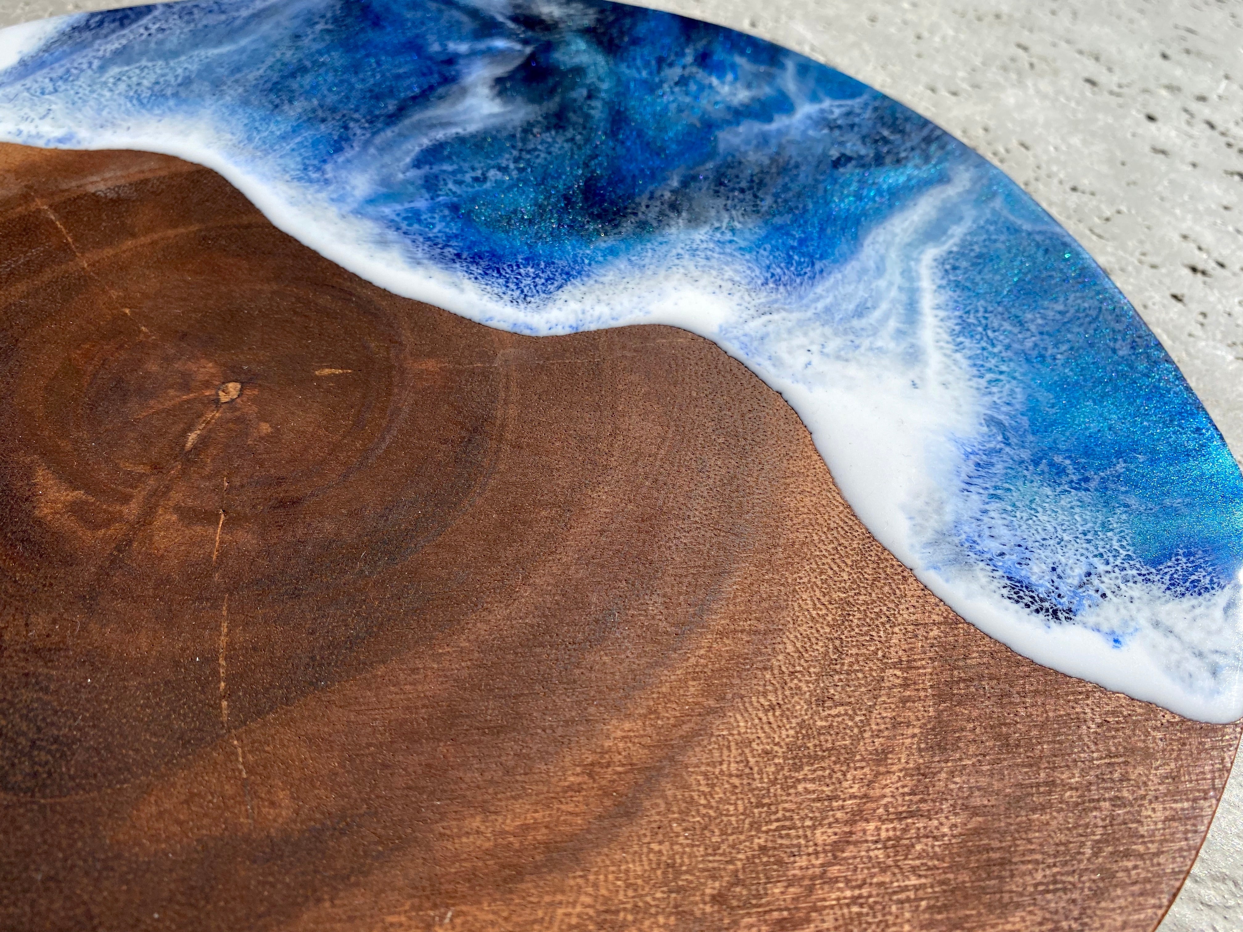 Live Edge Round Charcuterie Board 