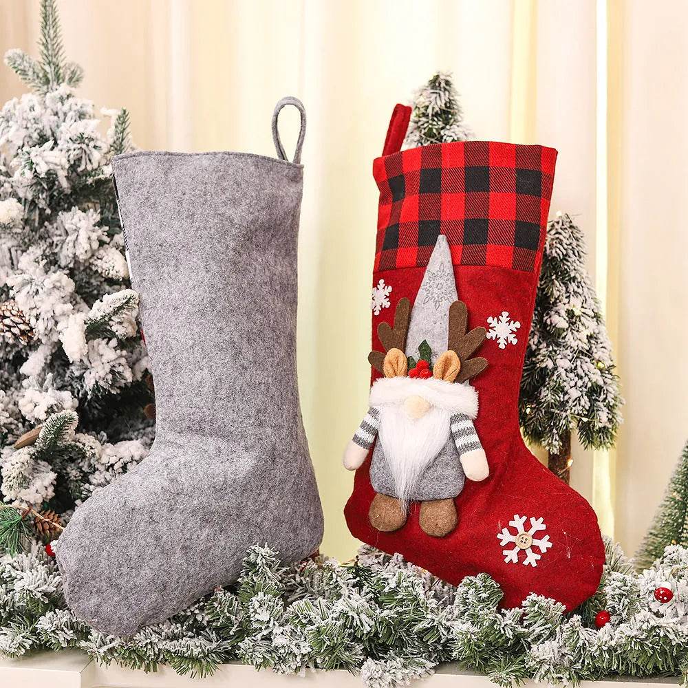 Plaid Three-dimensional Couple Faceless Doll Christmas Stockings Christmas Eve Gift Bag Candy Bag 