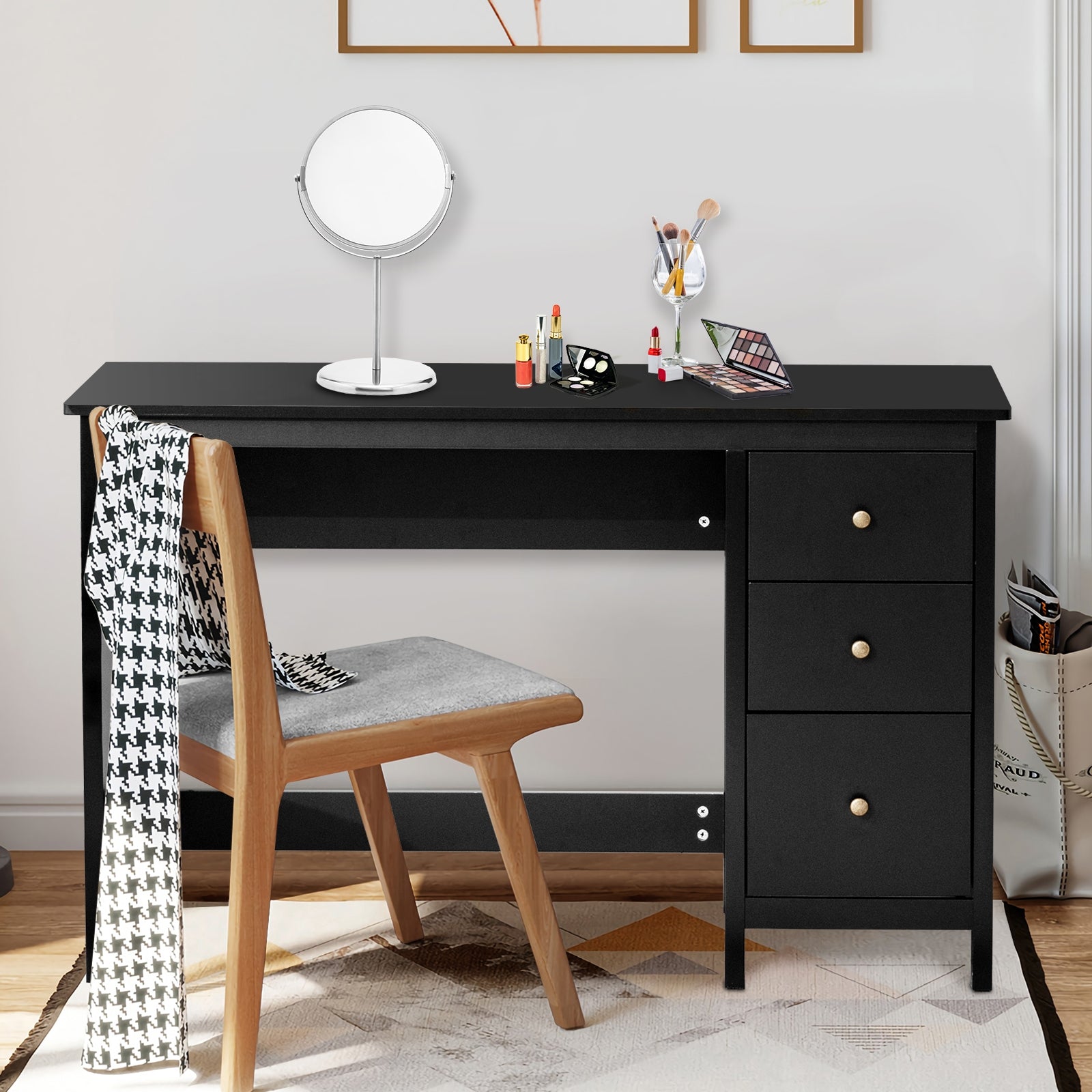 3-Drawer Home Office Study Computer Desk with Spacious Desktop-BlackÂ 